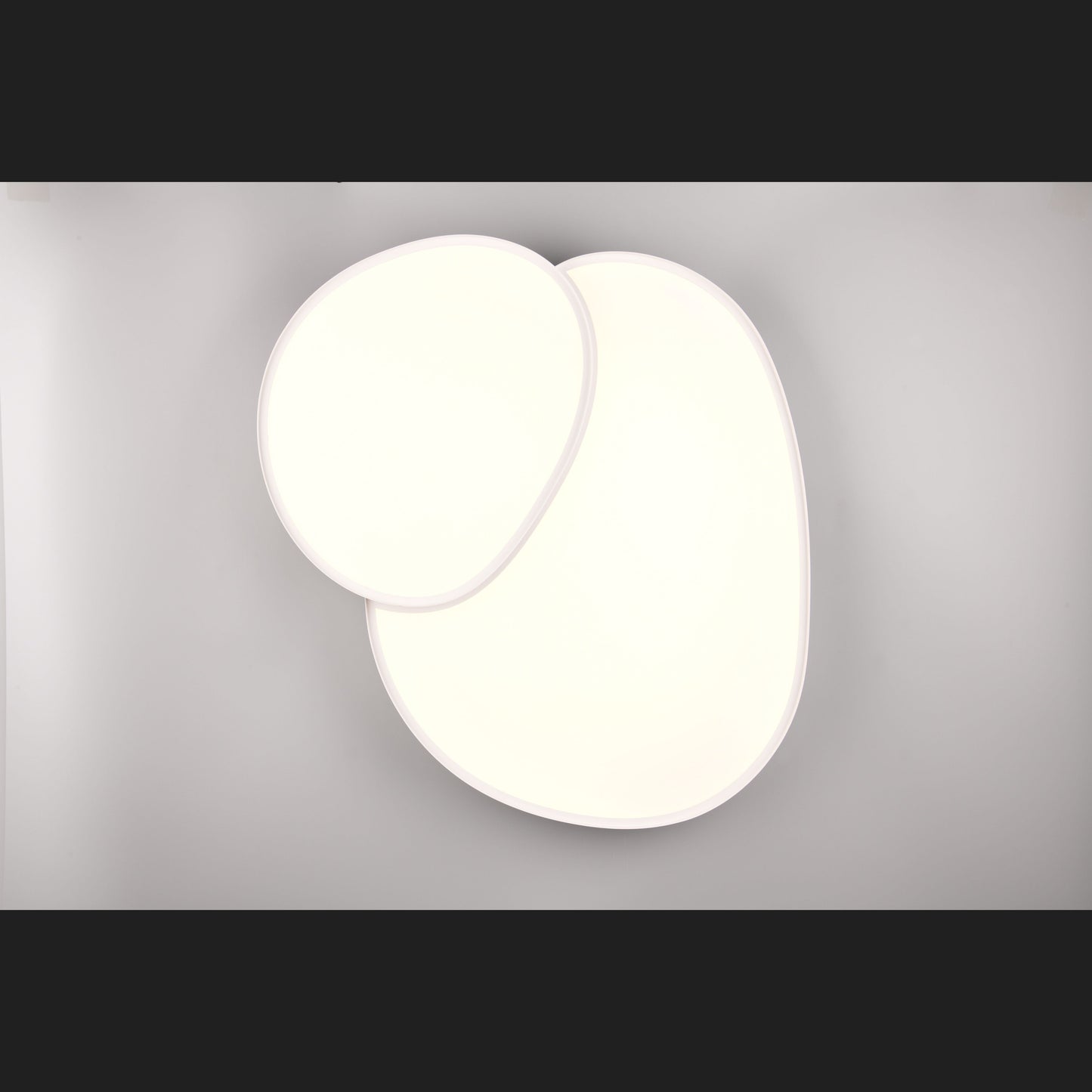 Rise  - Ceiling lamp - White Matt - Trio