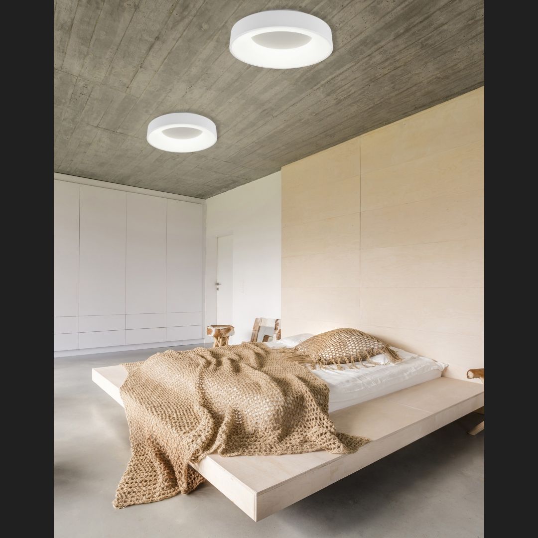 Girona  - Ceiling lamp - White Matt - Trio