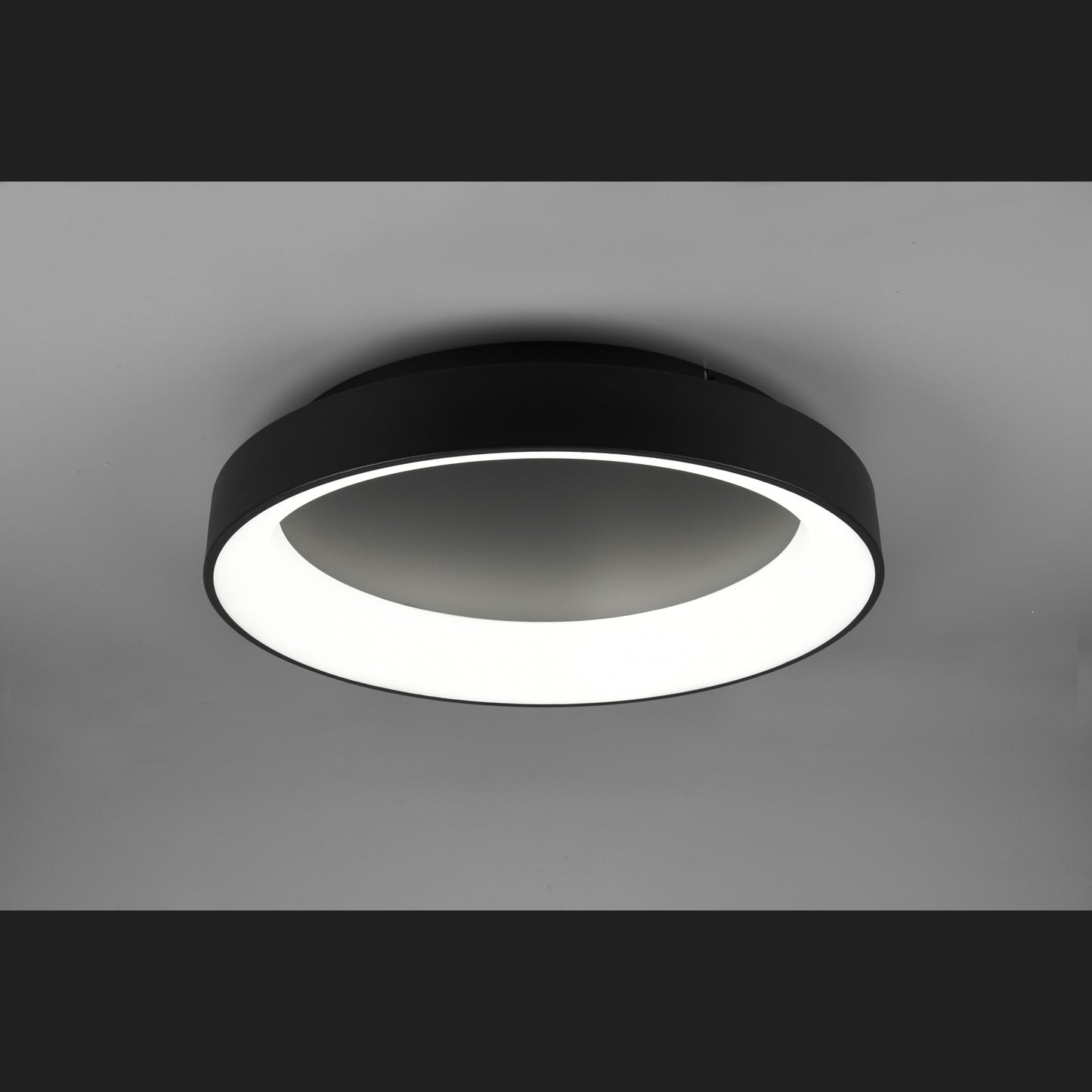 Girona  - Ceiling lamp - Black Matt - Trio