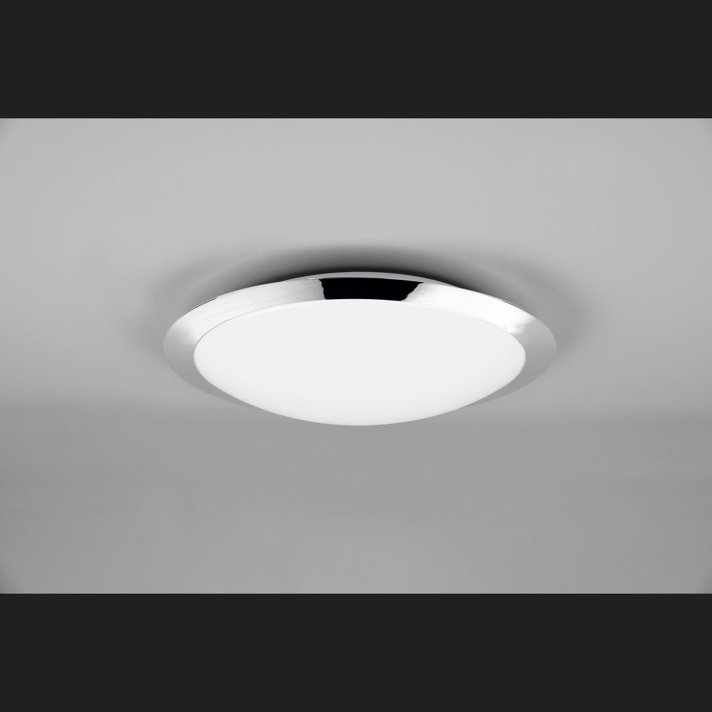 Umberto  - Ceiling lamp - White - Trio