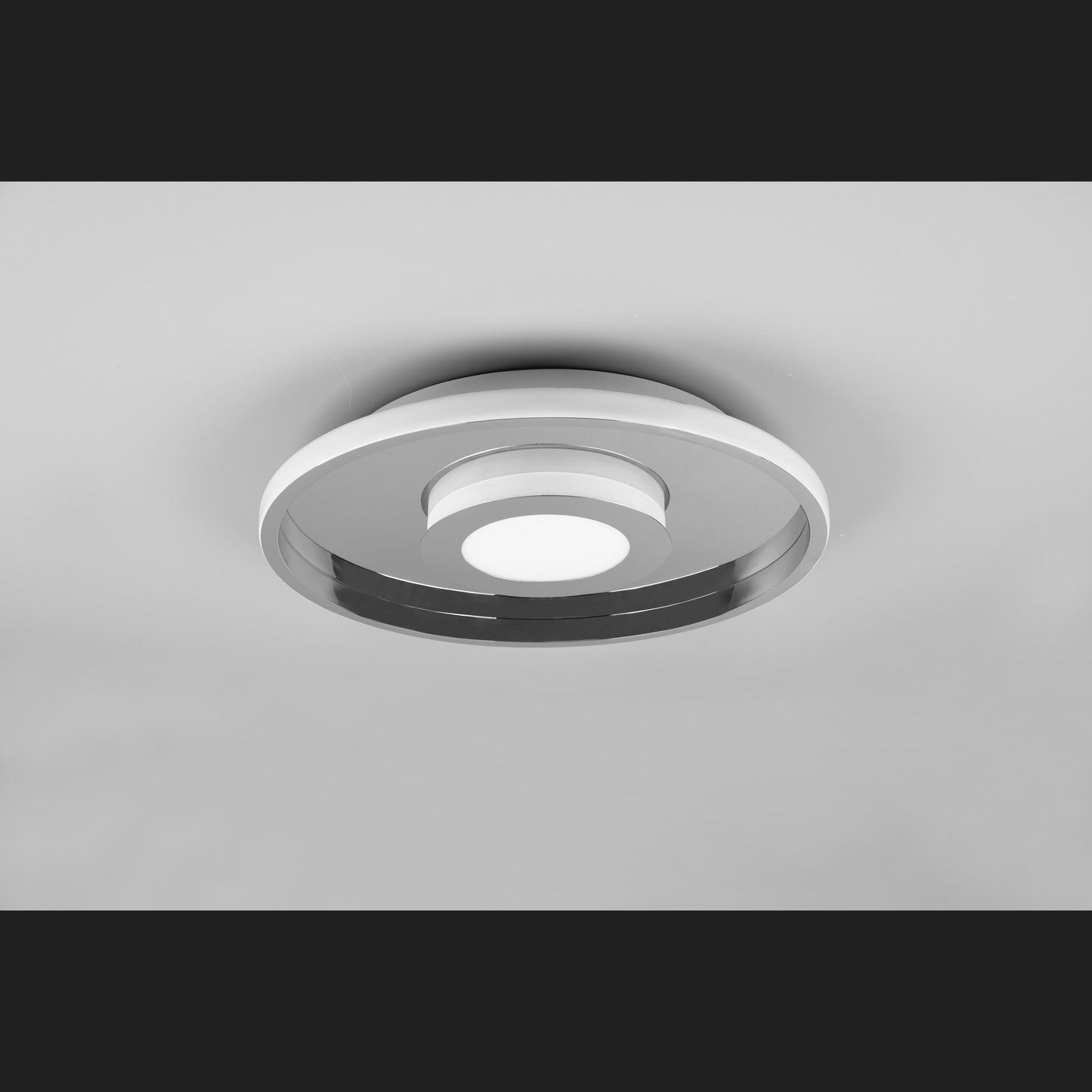 Ascari  - Ceiling lamp - Chrome - Trio