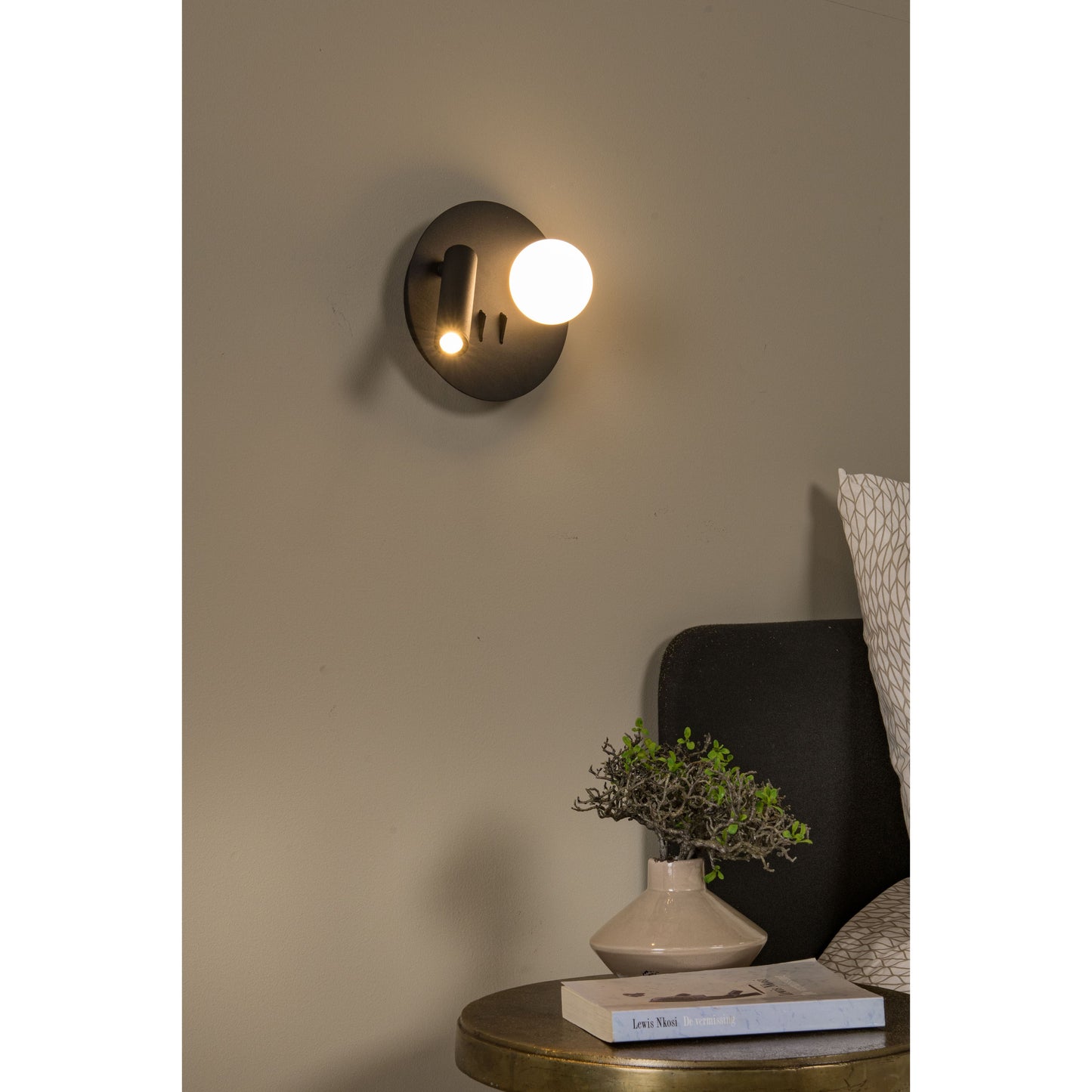 Lucide MATIZ - Bedside lamp / Wall light - LED - 1x3,5W 3000K - With USB charging point - Black