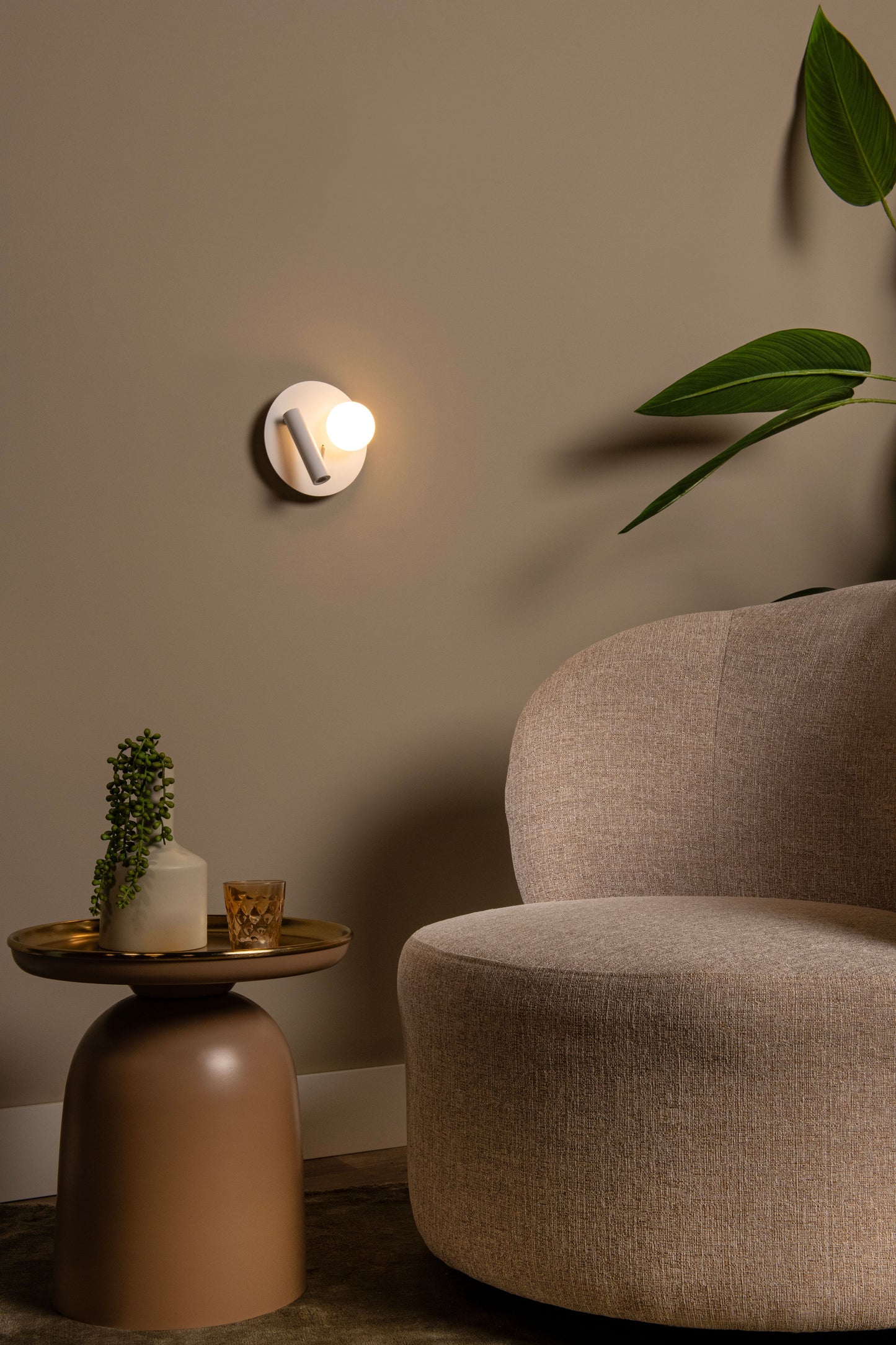 Lucide MATIZ - Bedside lamp / Wall light - LED - 1x3,5W 3000K - With USB charging point - White