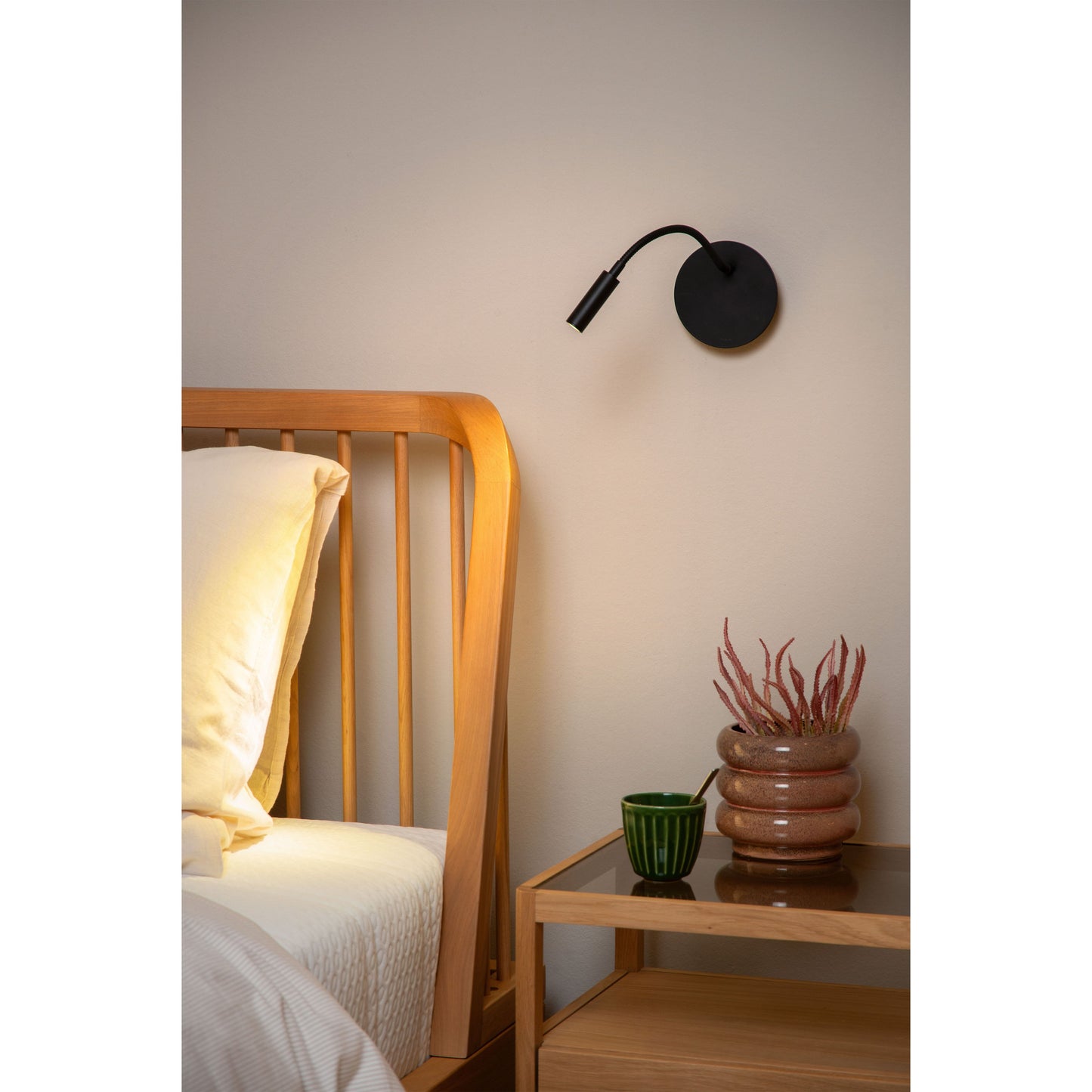 Lucide JOLIJN - Rechargeable Bedside lamp / Wall light - Battery pack/batteries - Ø 11 cm - LED - 1x2W 3000K - Magnetic - Black