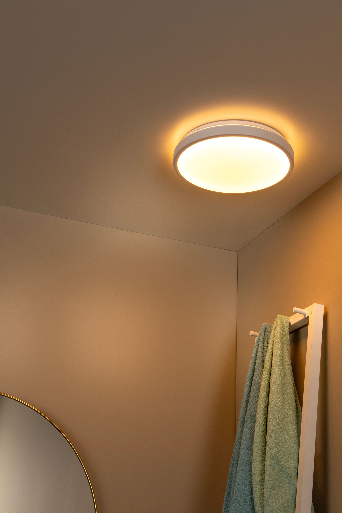 Lucide DASHER - Flush ceiling light Bathroom - Ø 34,8 cm - LED - 1x18W 2700K - IP44 - Motion & Day/Night Sensor - White