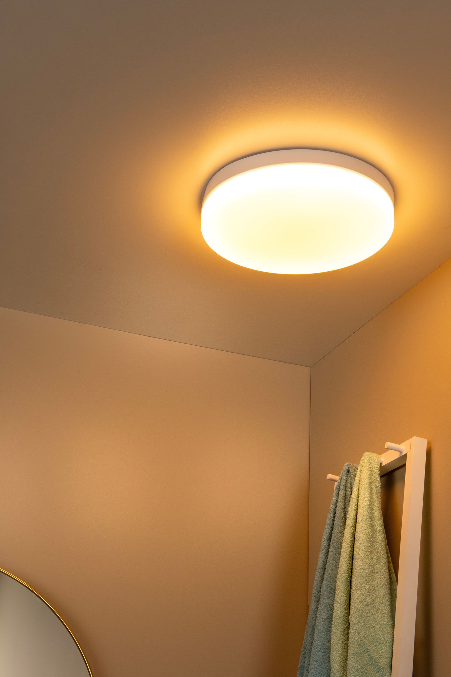 Lucide BISKIT - Flush ceiling light Bathroom - Ø 40 cm - LED - 1x36W 2700K - IP44 - Motion & Day/Night Sensor - White