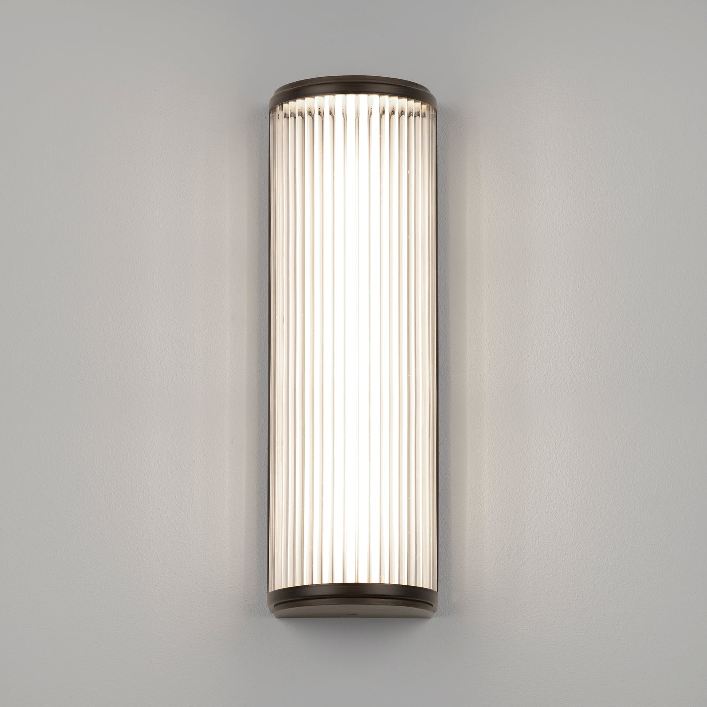 Versailles 400 Phase Dimmable