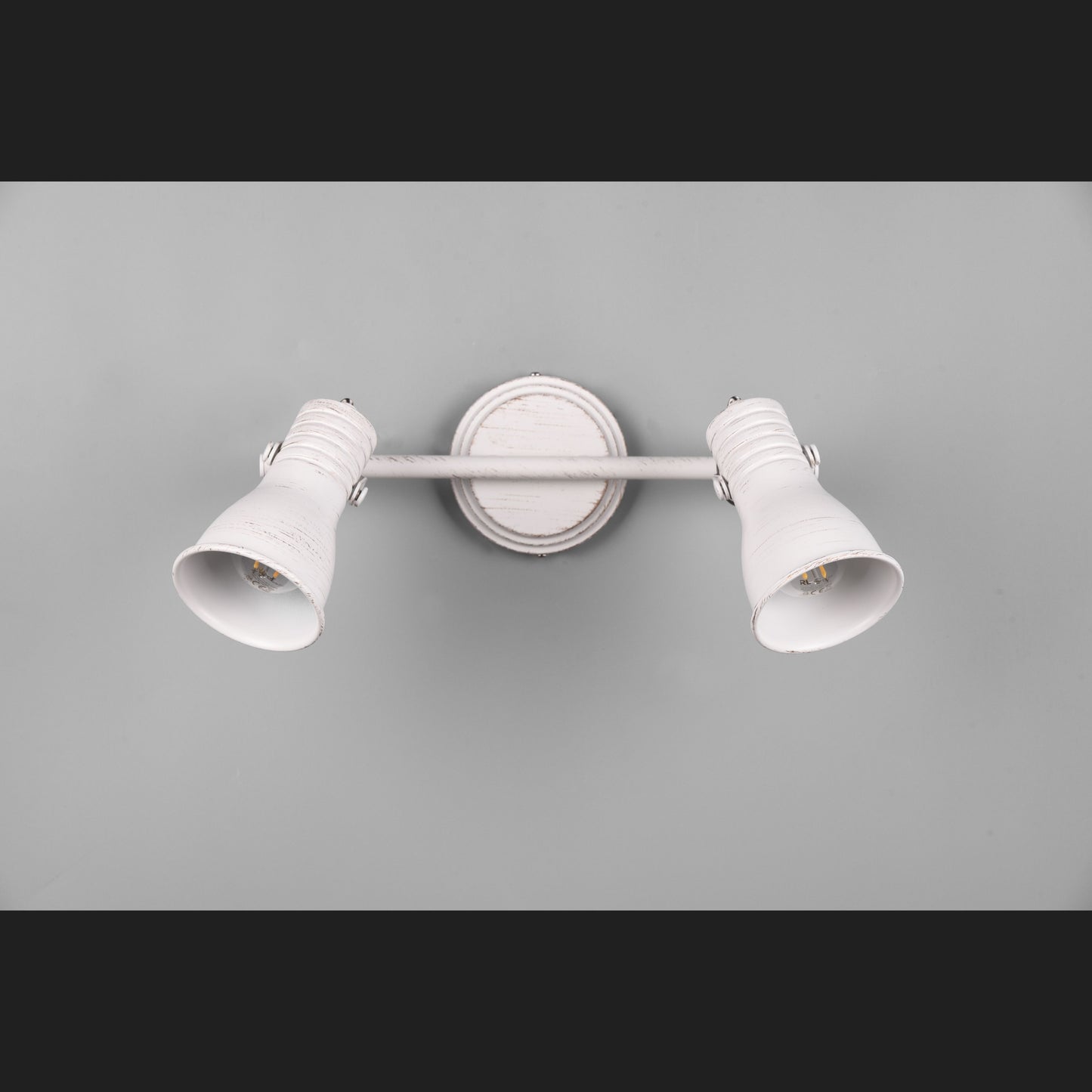 Steam  - Spot - Antique White - Trio