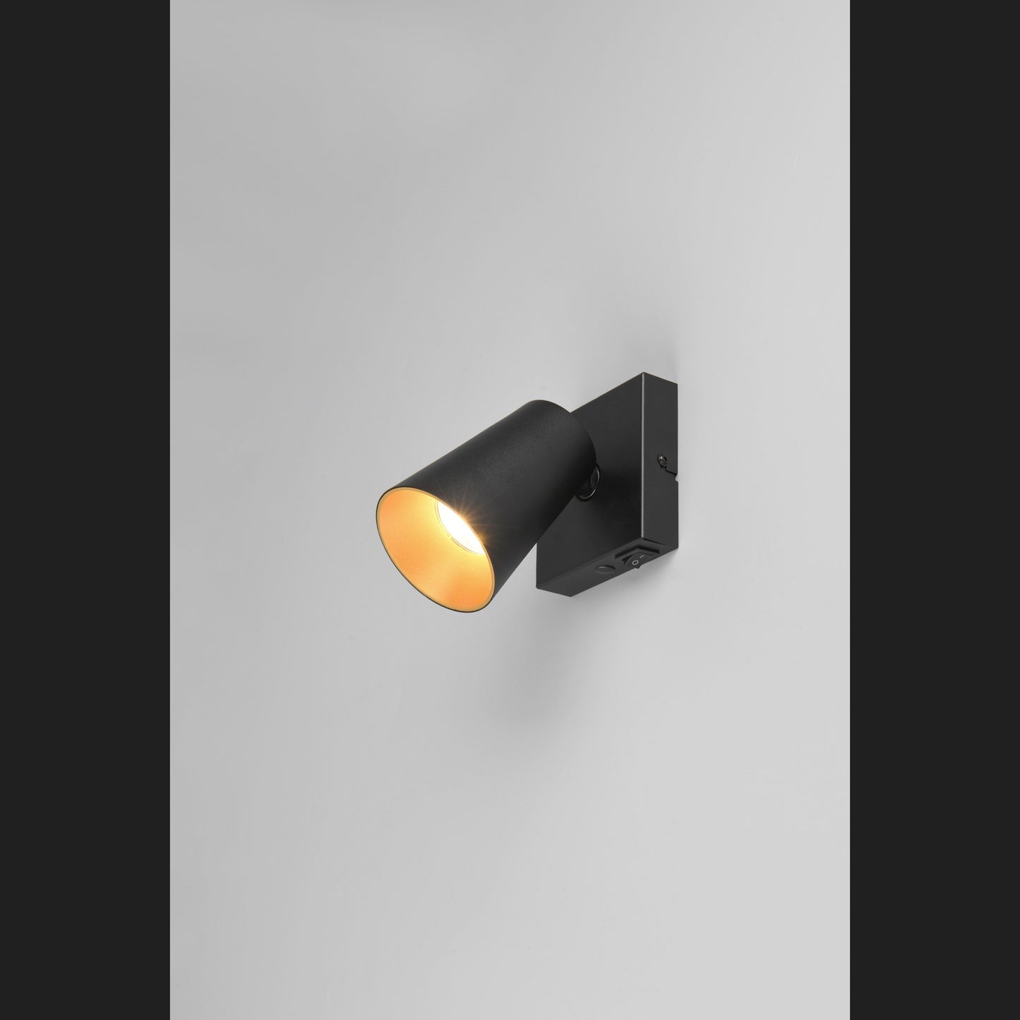 Sharp - Spot - Black Matt - Trio - 817170132