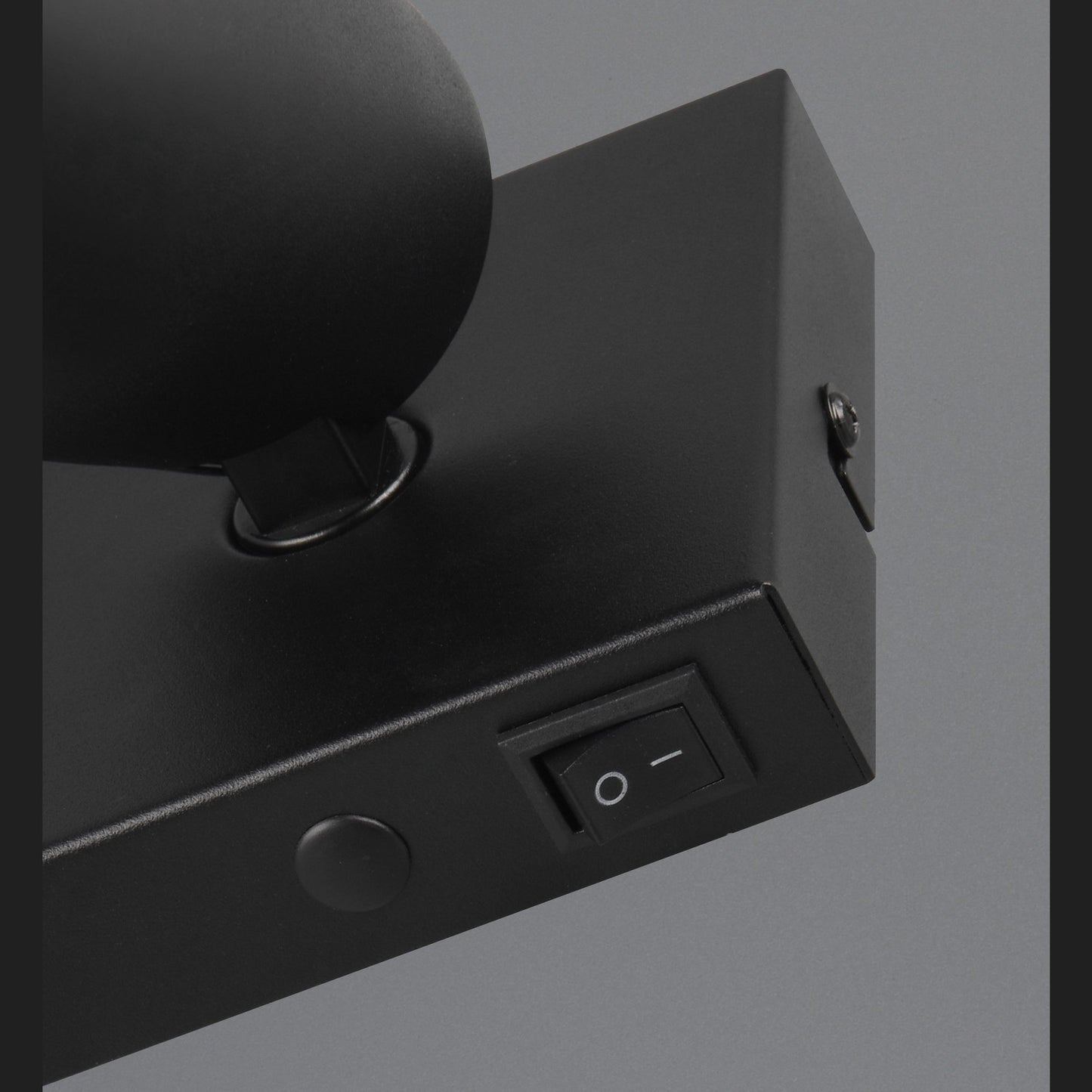 Sharp - Spot - Black Matt - Trio - 817170132