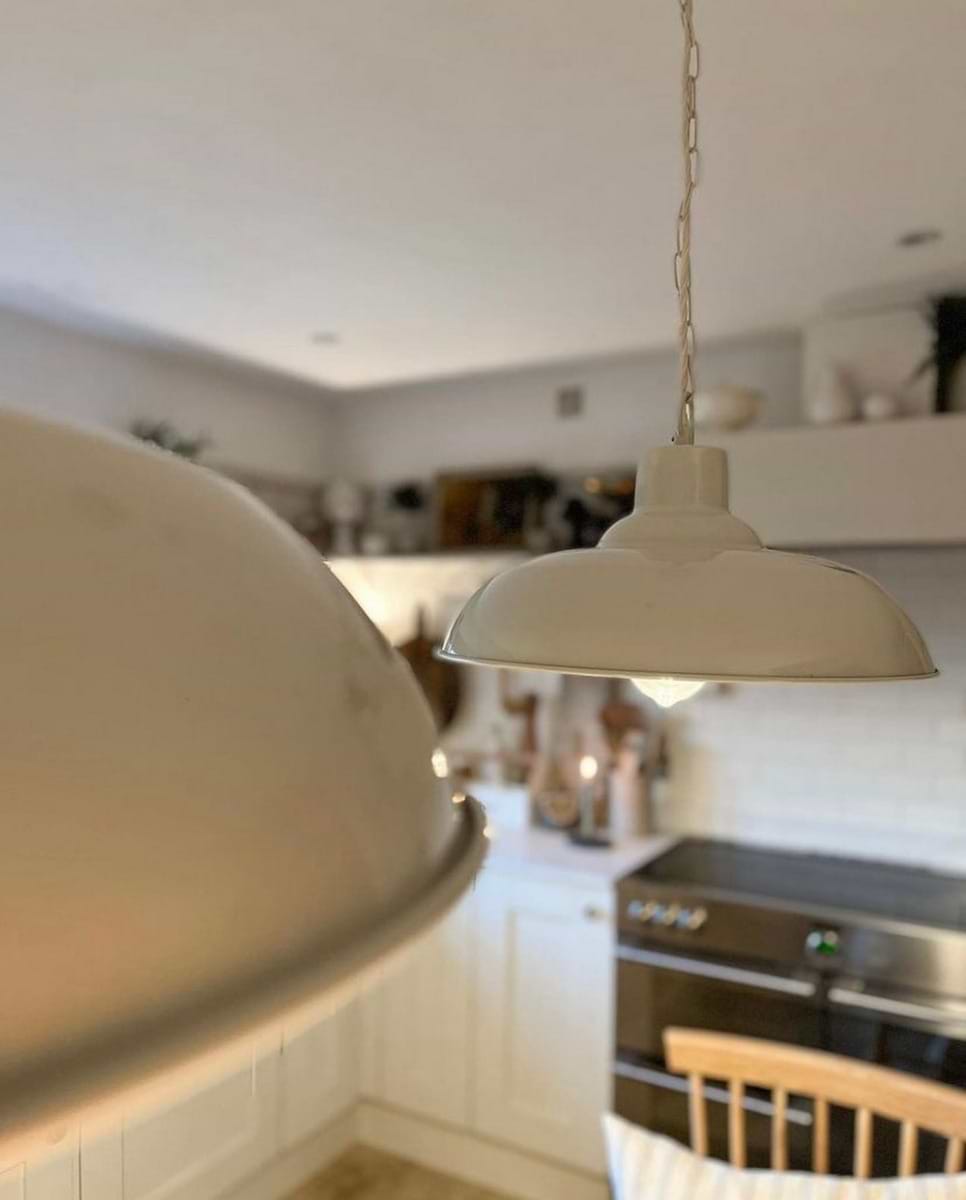 Portland Reclaimed Style Pendant Light in Clay White