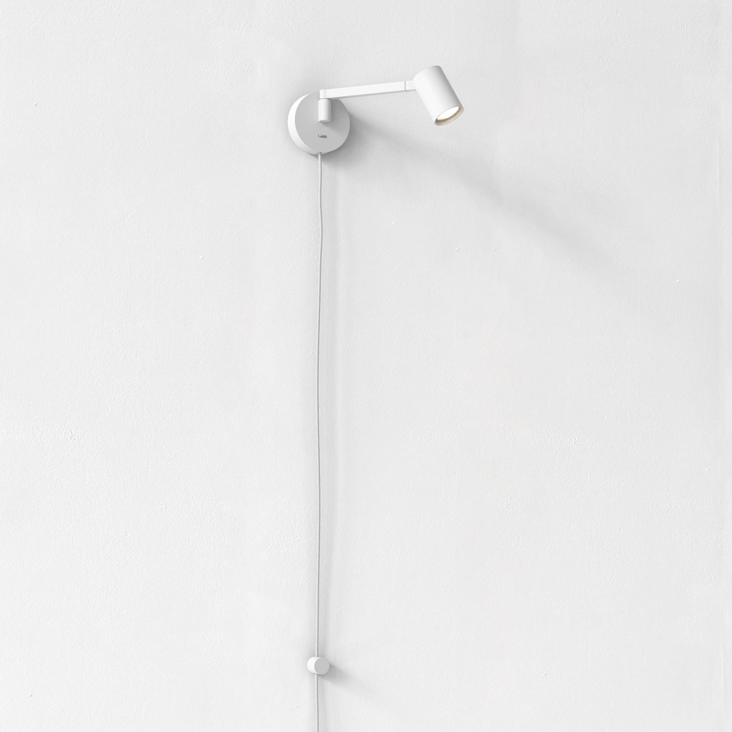 Ascoli Swing Plug In