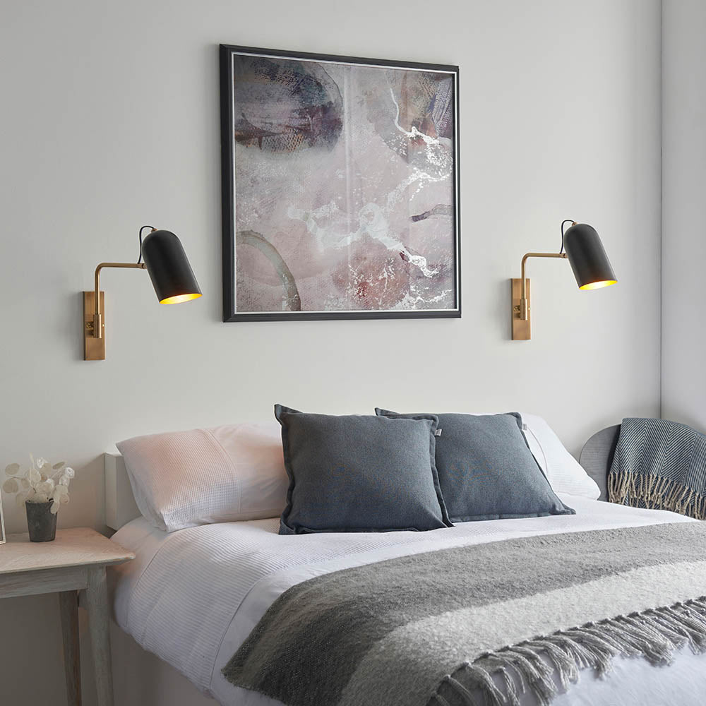 Navren Swing arm wall