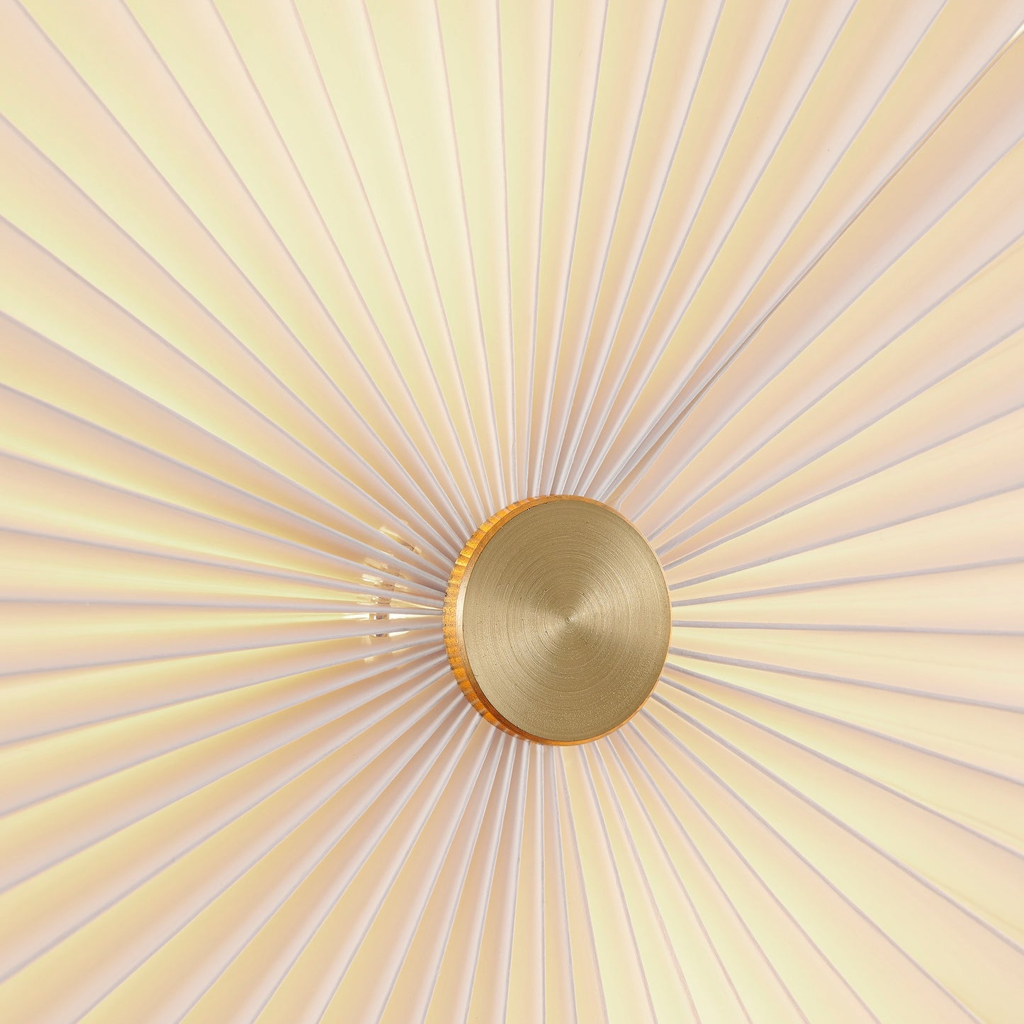 Belloy 40 - Ceiling light