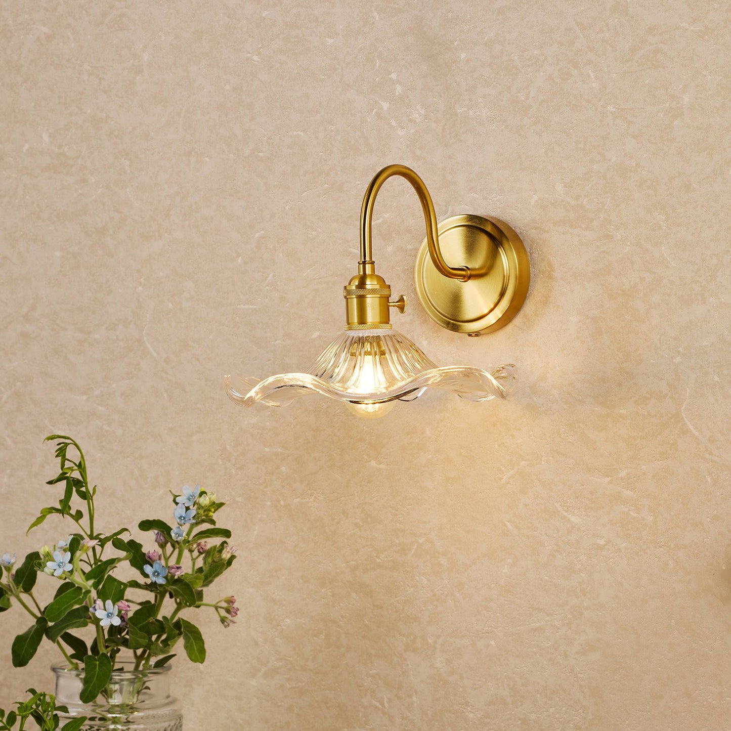 Hadano Wall Light Natural Brass and Wavy Glass