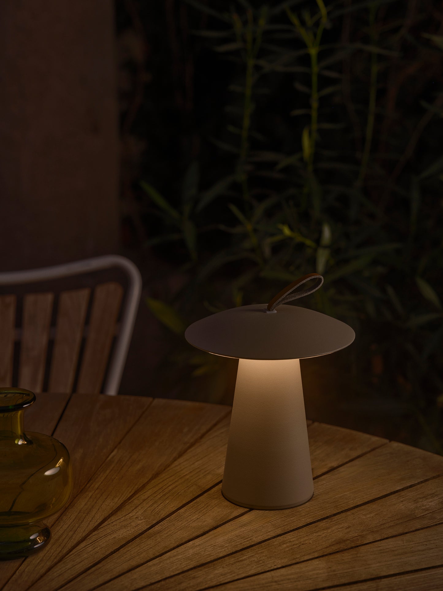 Ara To-Go 2 - Battery light