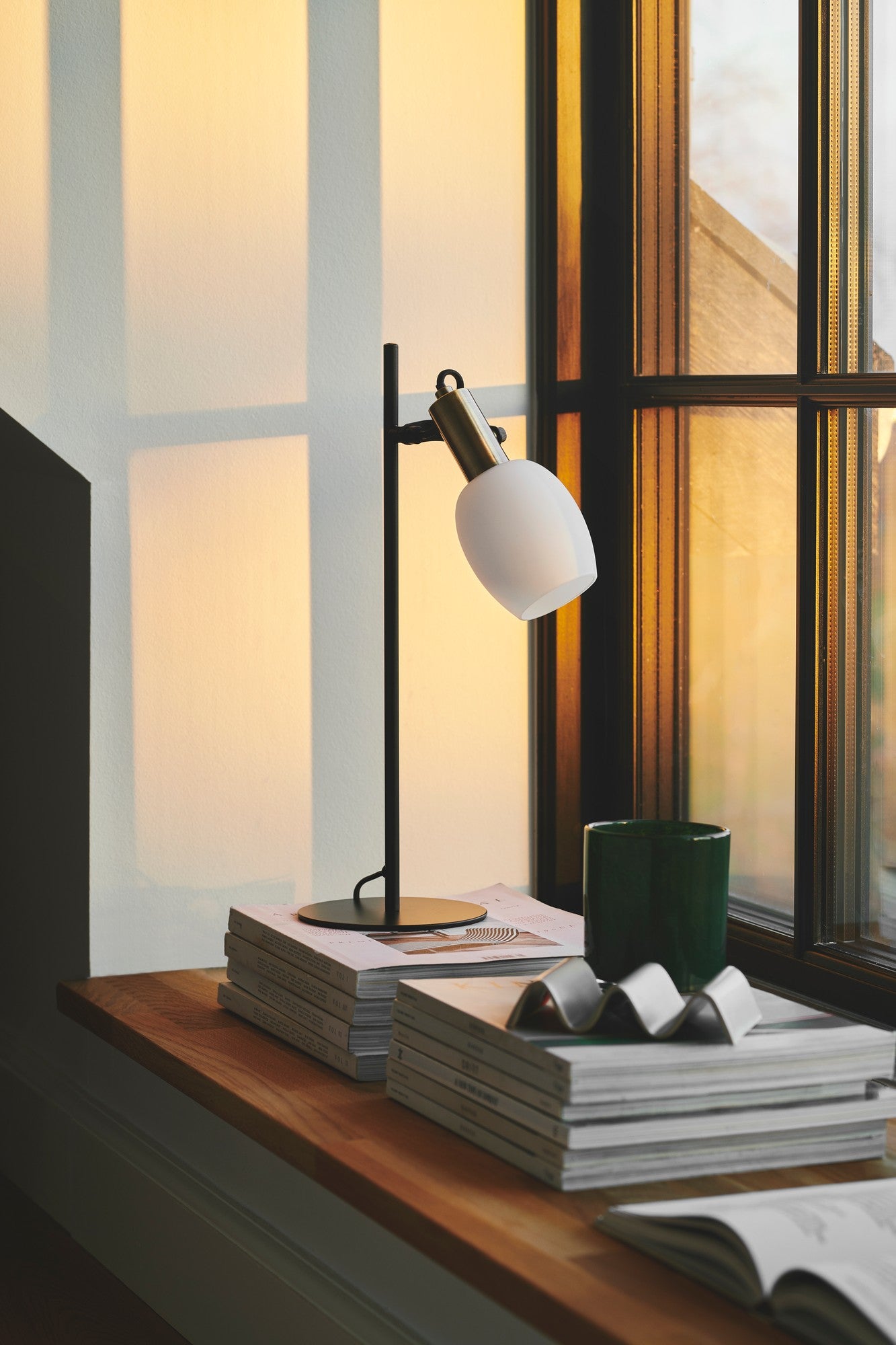 Arild - Table lamp