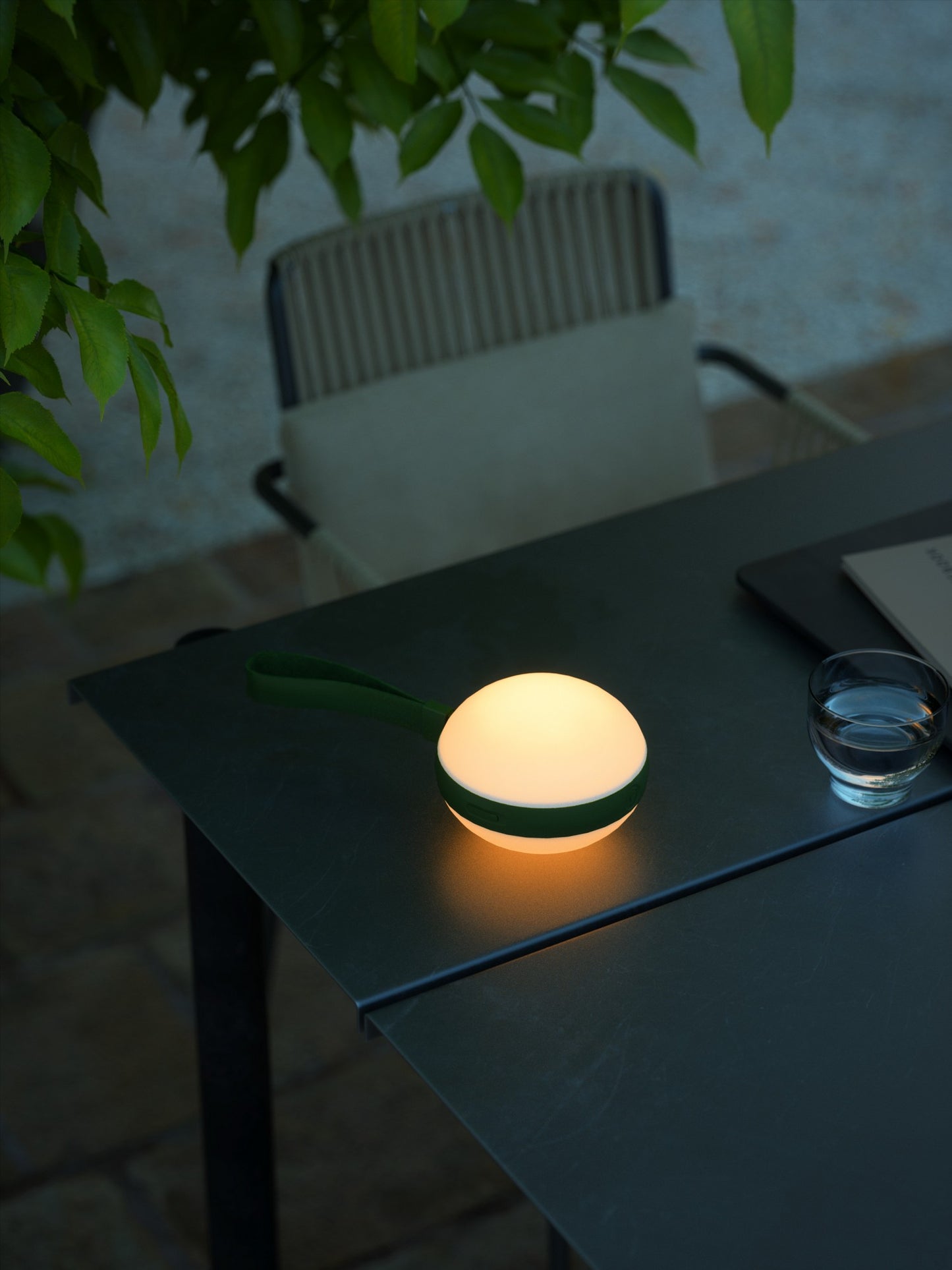 Bring To-Go 12 - Battery light
