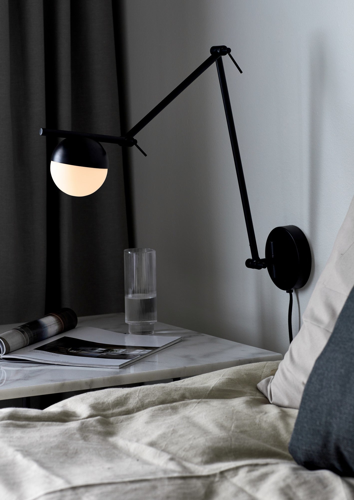 Contina - Wall light