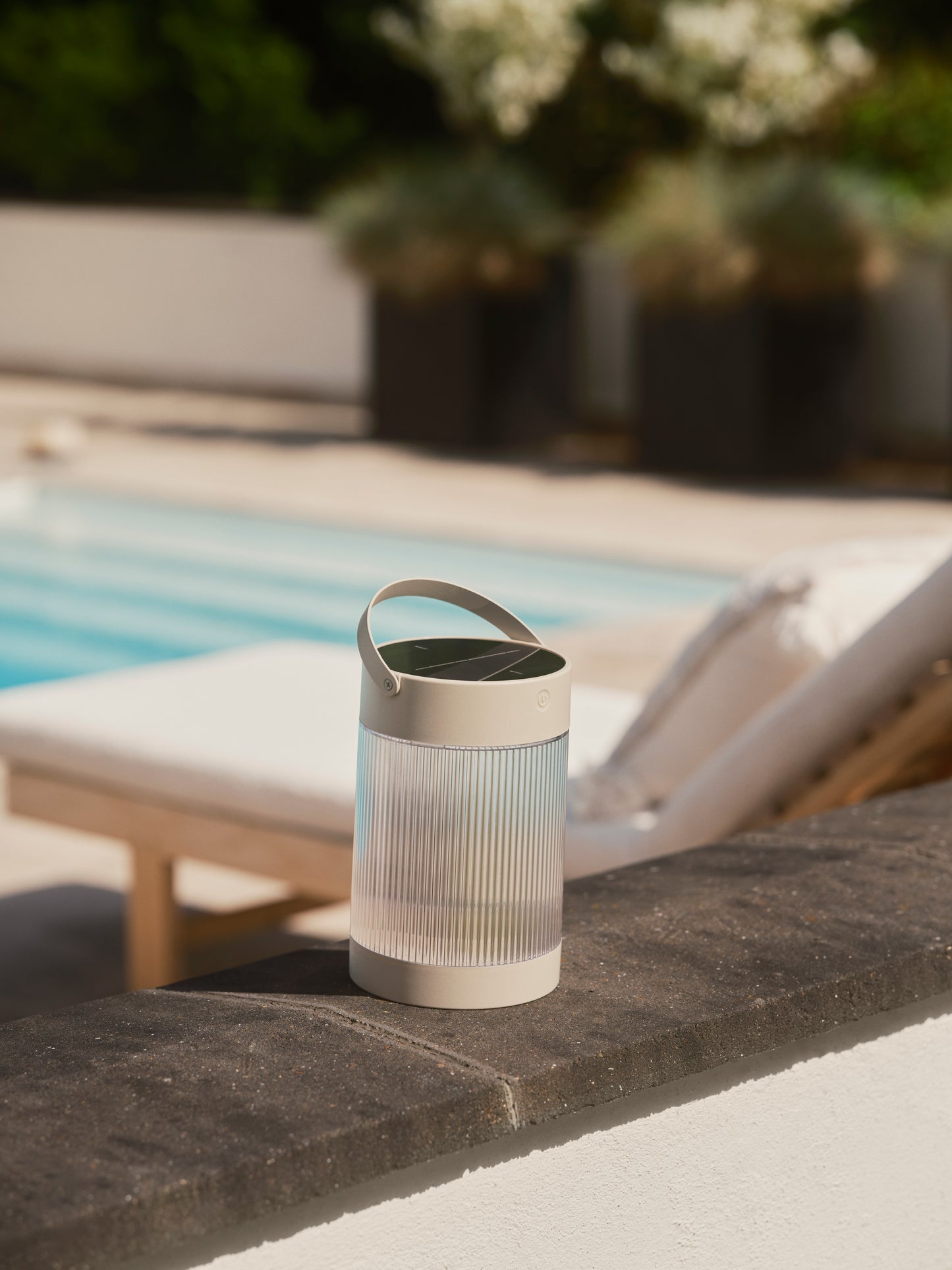 Coupar Solar - Table lamp
