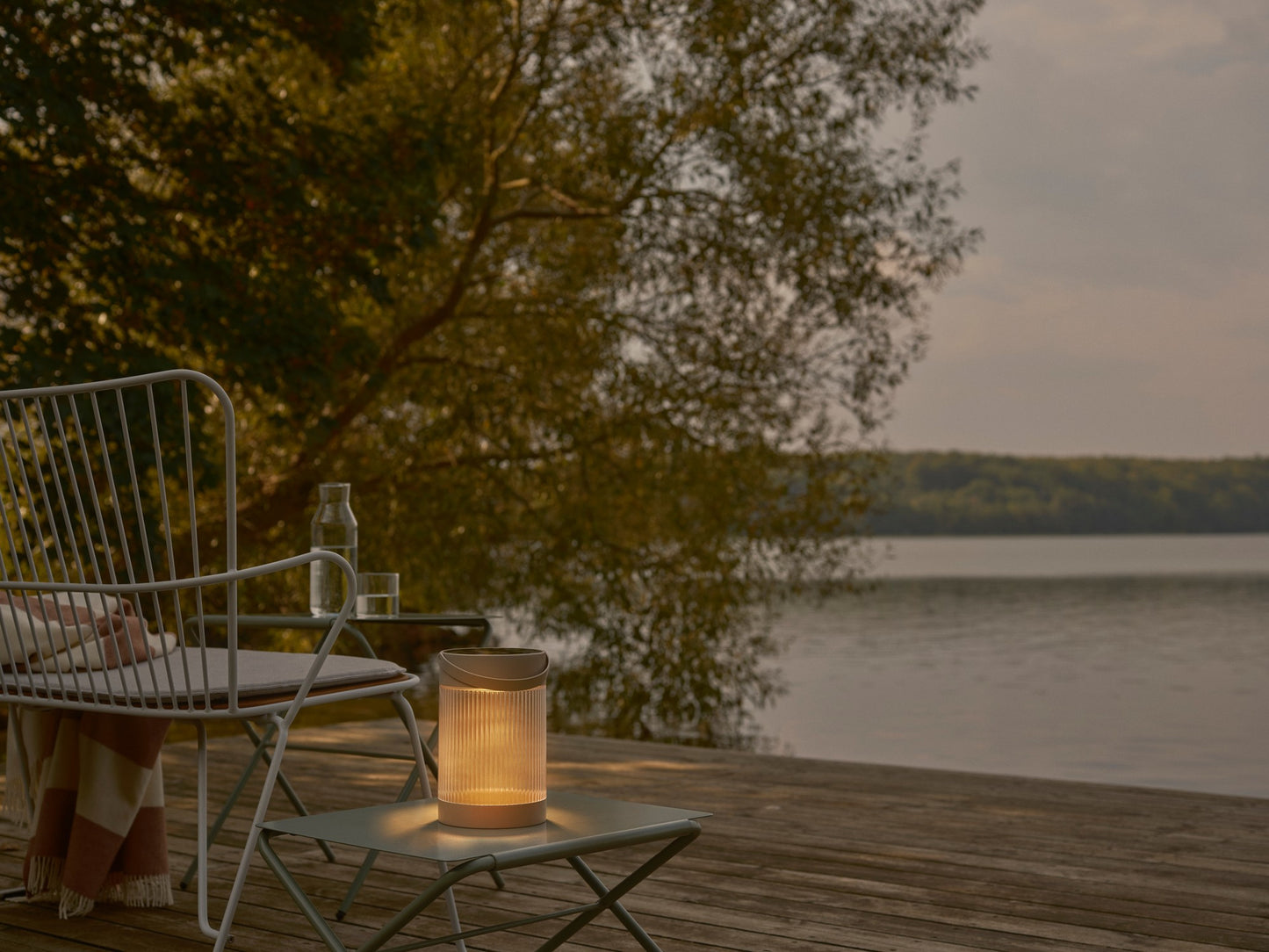 Coupar Solar - Table lamp