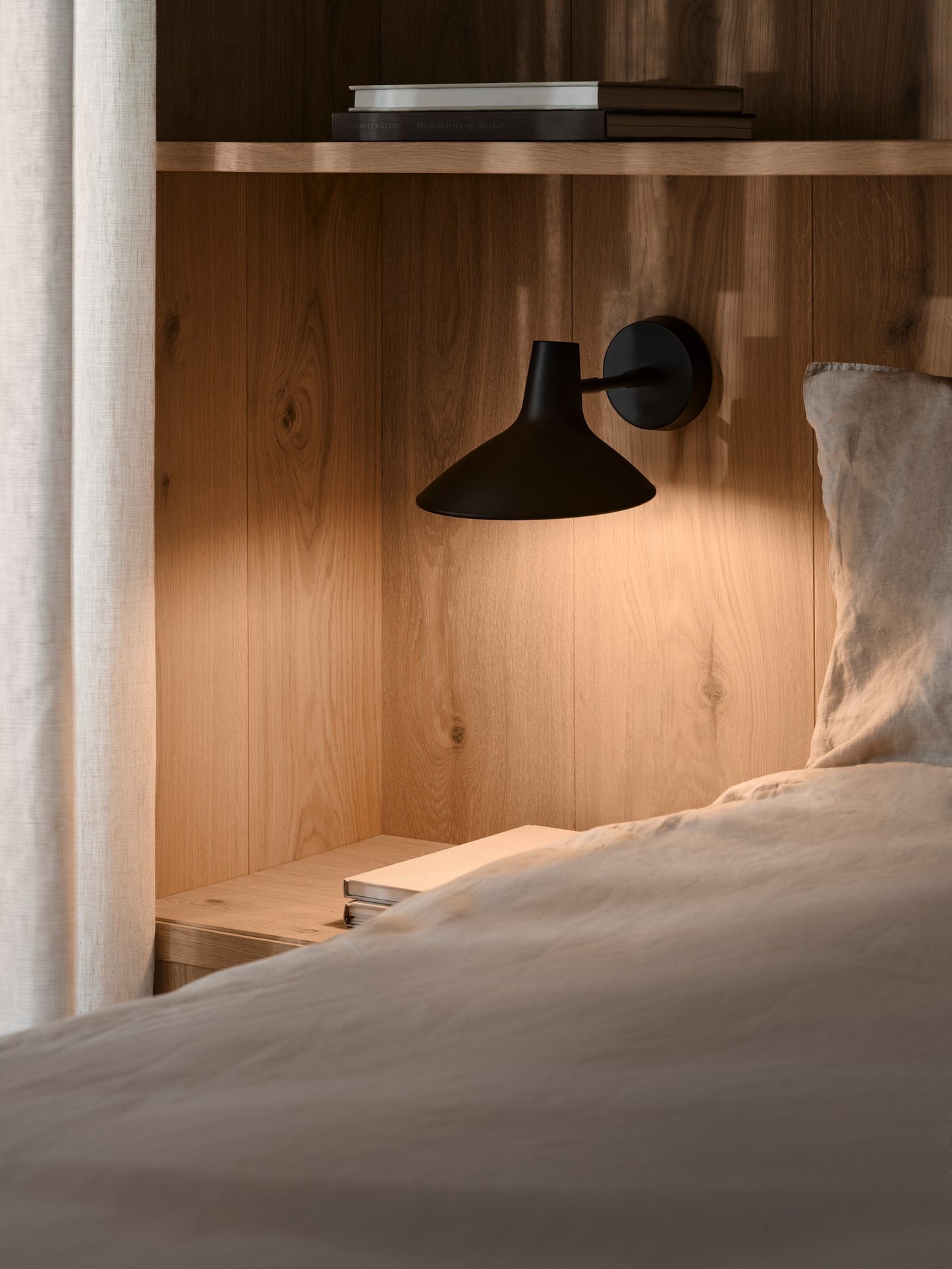 Darci Short - Wall light