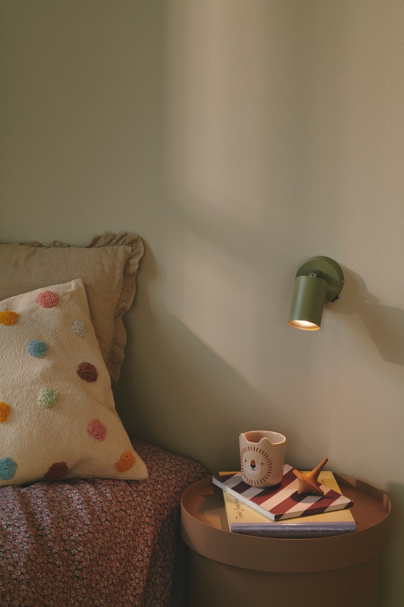 Explore - Wall light
