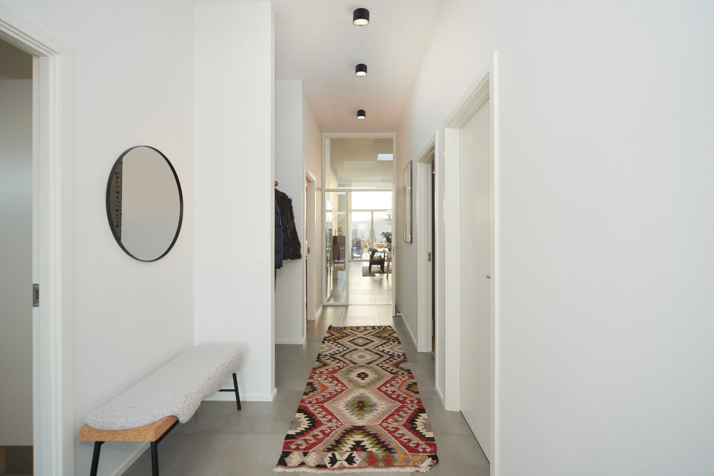 Fallon - Surface downlight