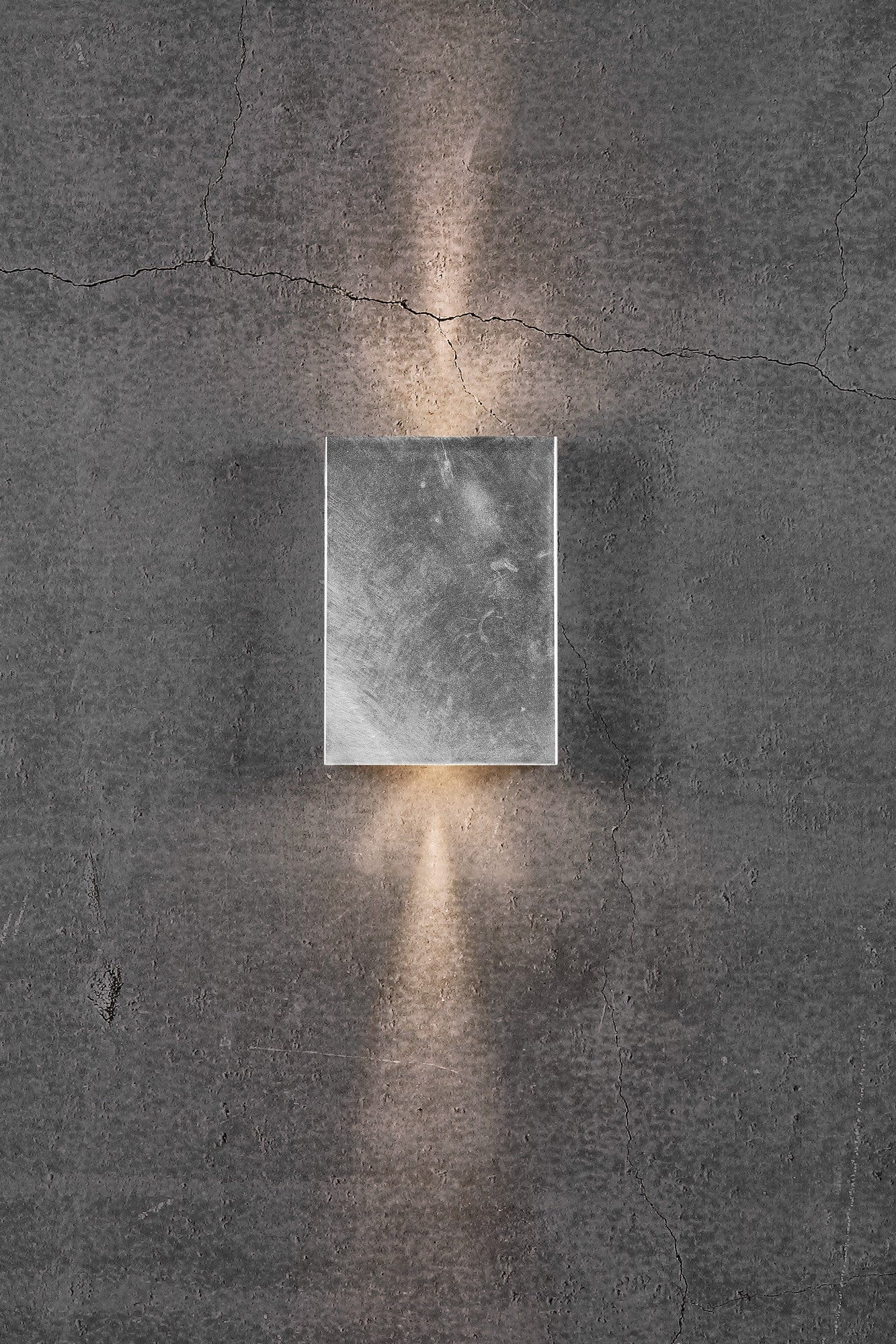 Fold 15 - Wall light