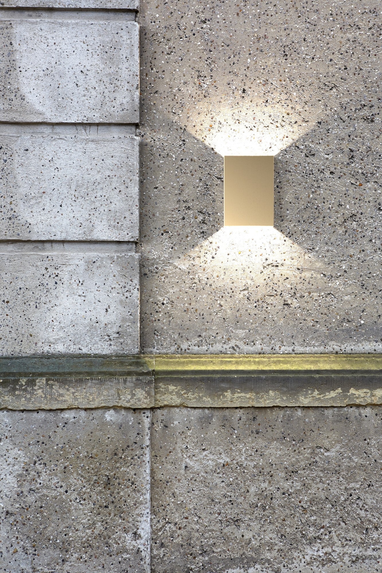Fold 15 - Wall light