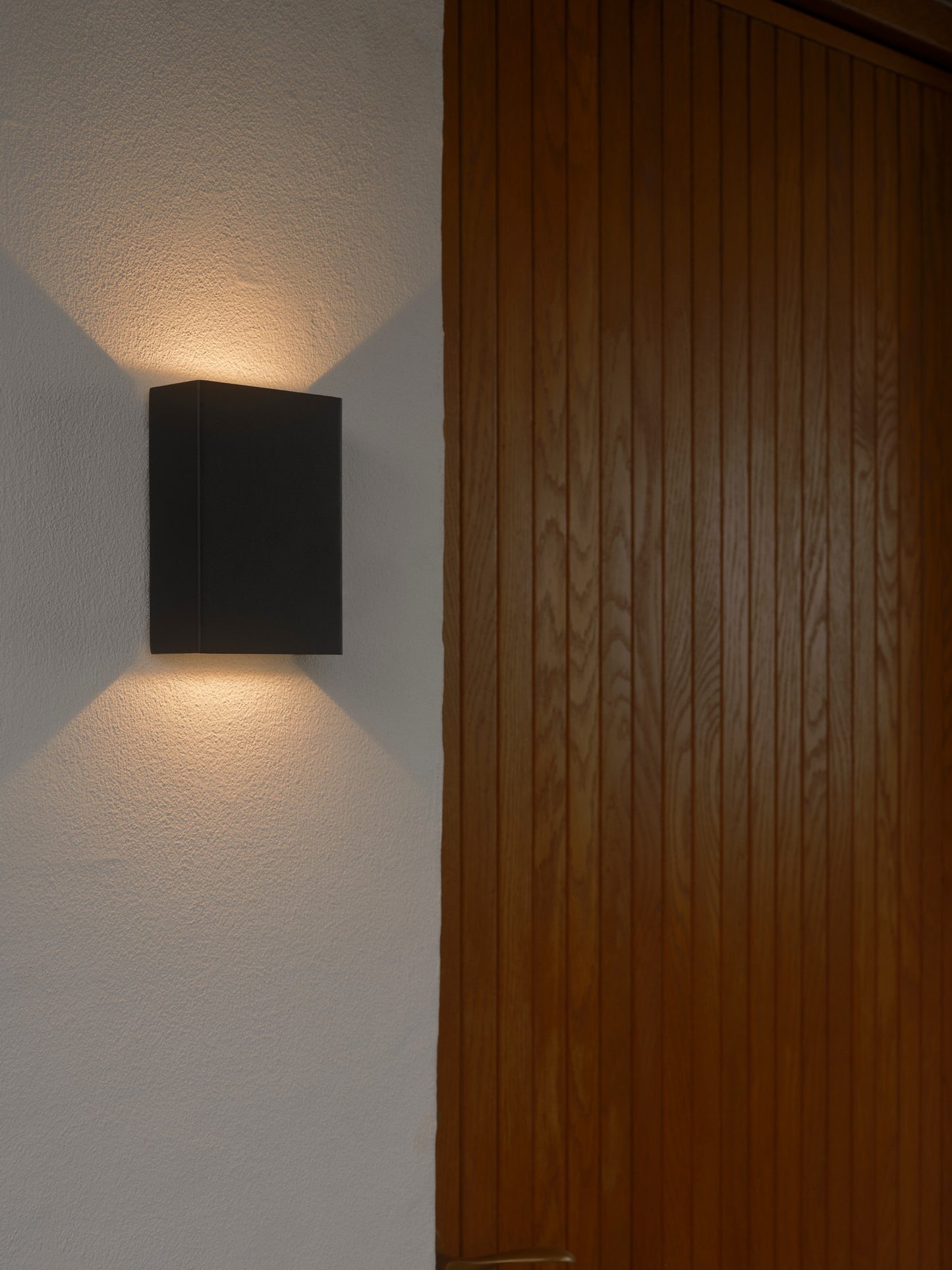 Fold 10 - Wall light