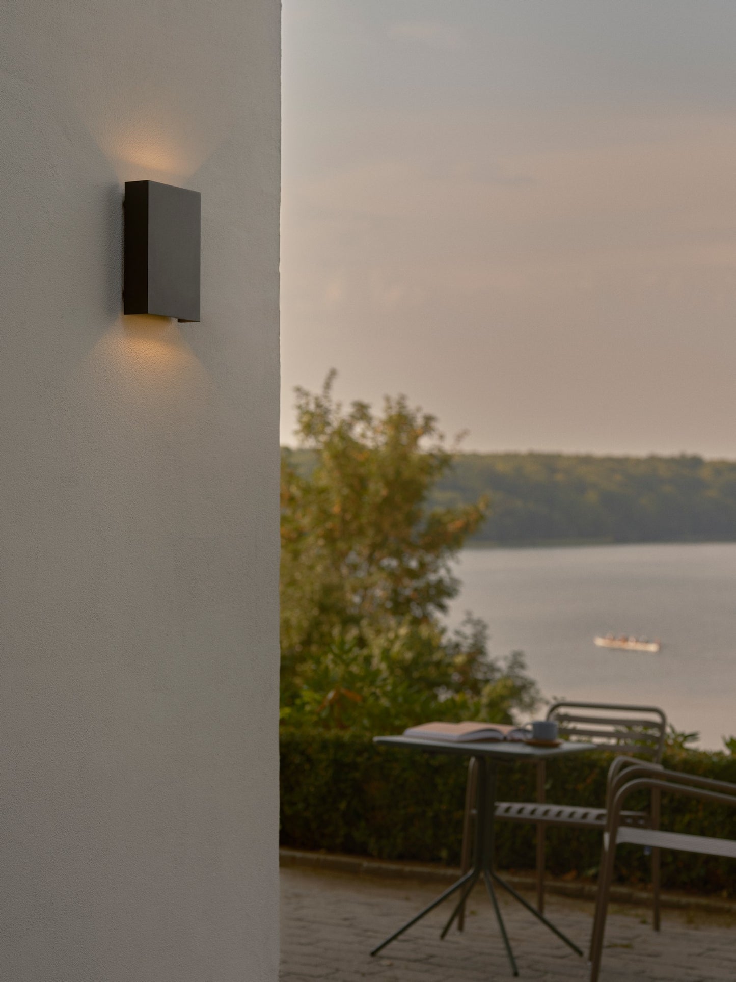 Fold 15 - Wall light