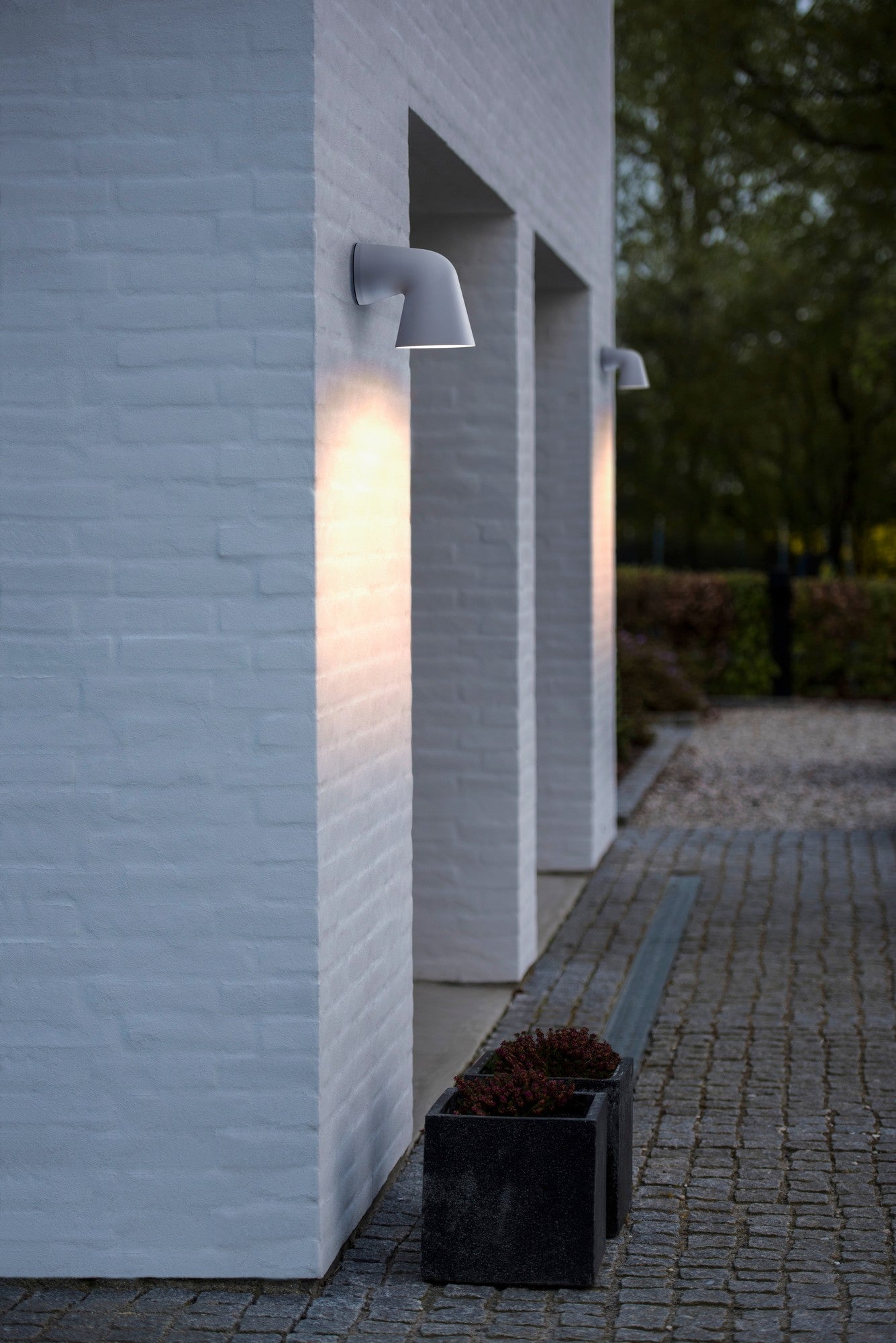 Front Single - Wall light