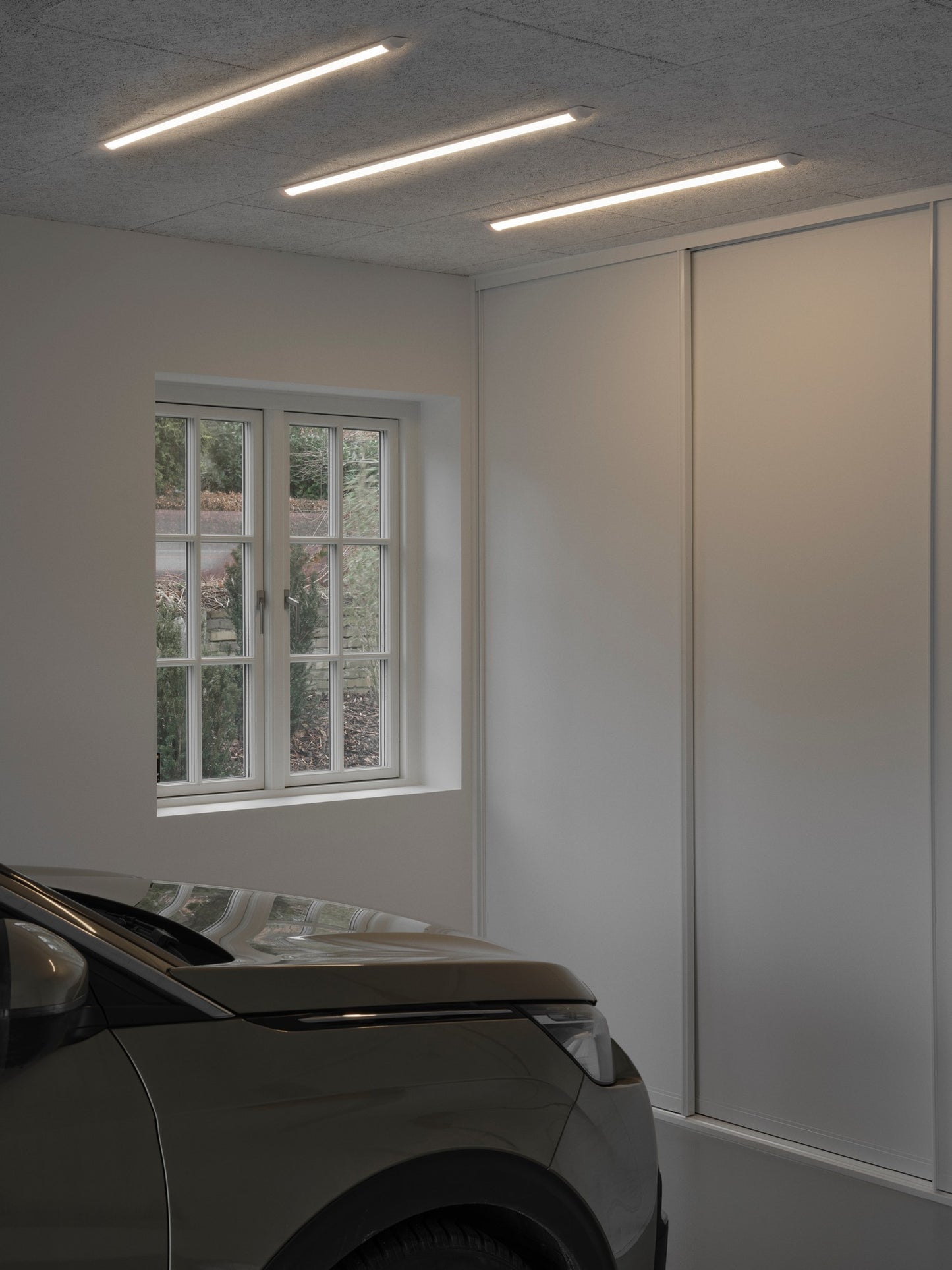 Glendale 120 - Batten Light Fitting
