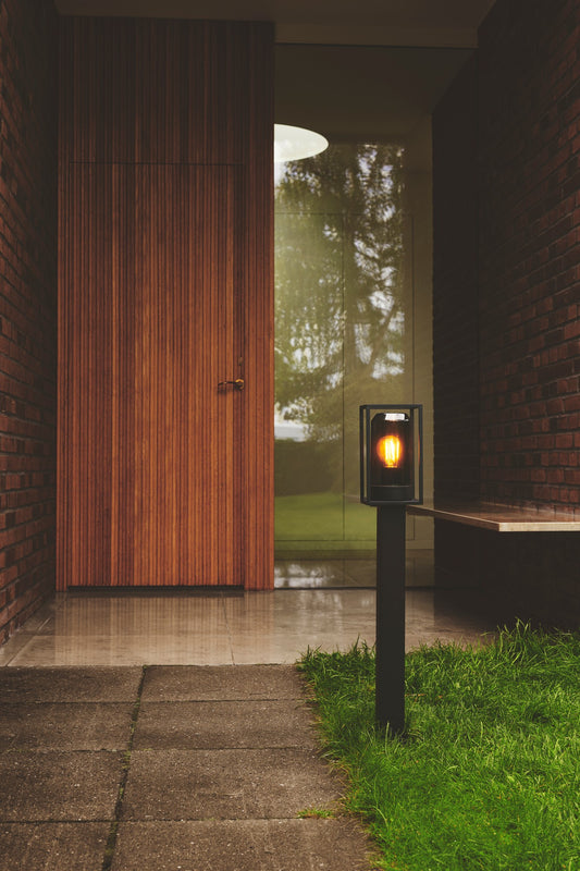 Griffin - Garden light