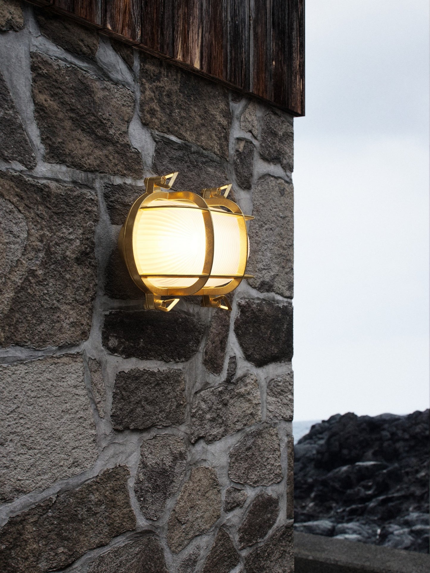 Helford - Wall light