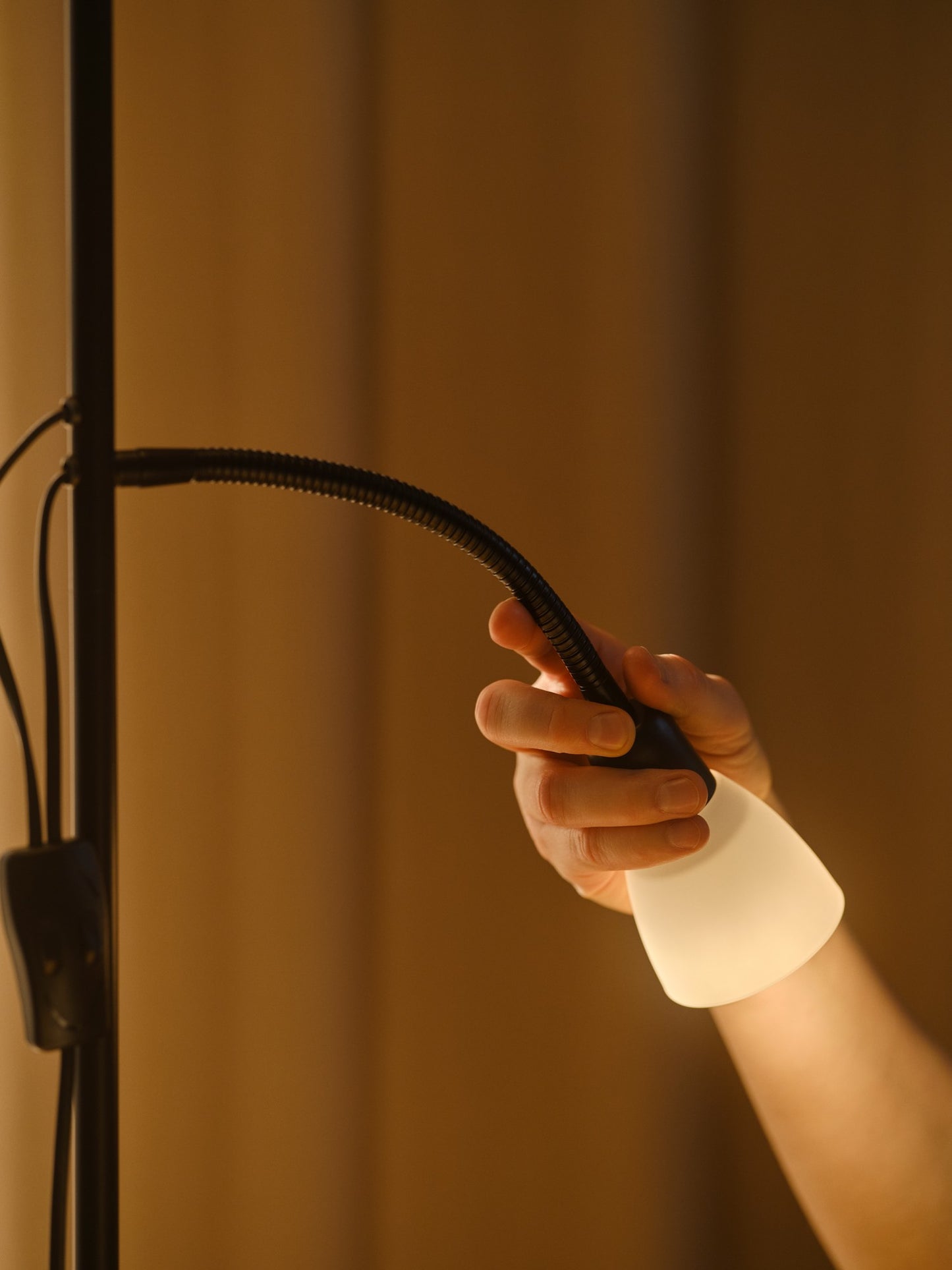 Lauria - Floor lamp