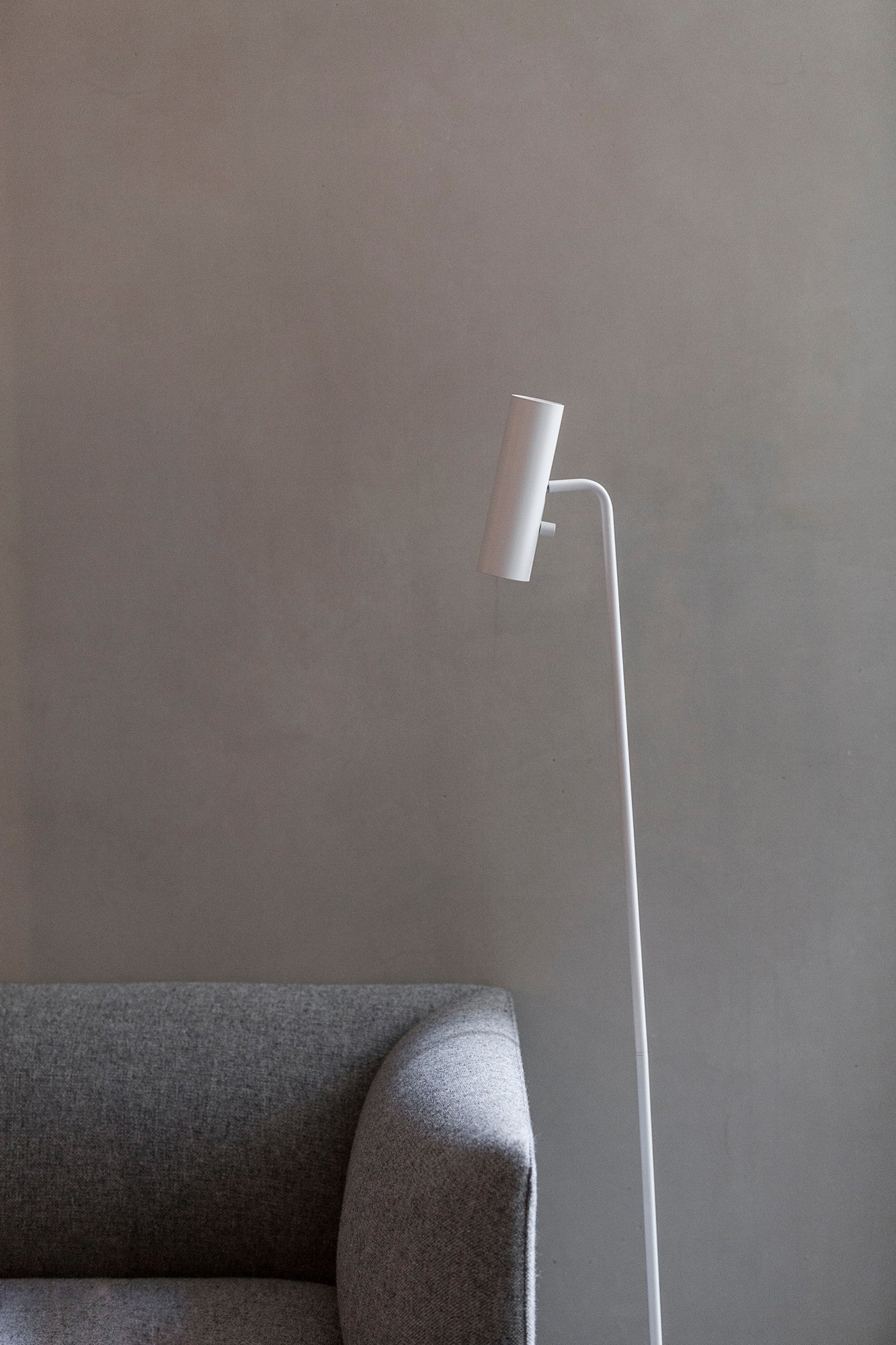 MIB 6 - Floor lamp