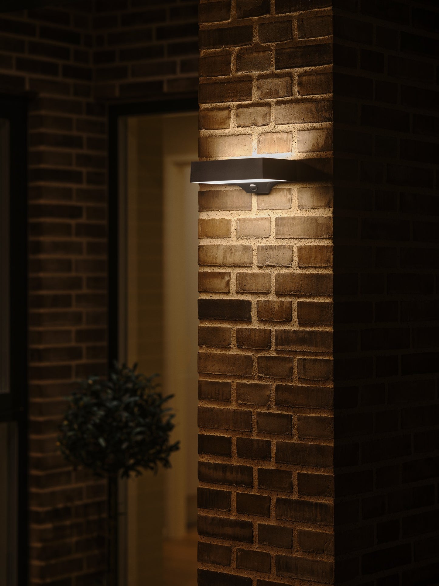 Monay Square Solar - Wall light