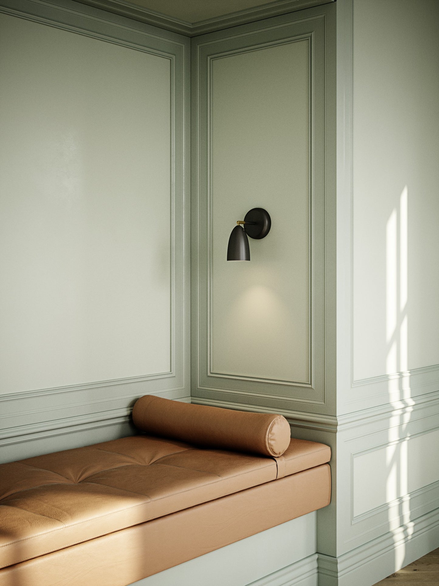 Nexus 2 - Wall light