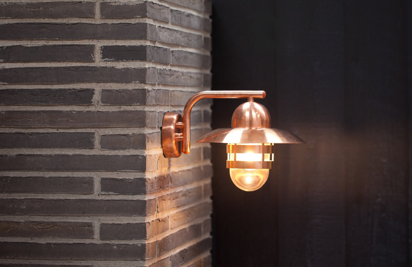 Nibe - Wall light