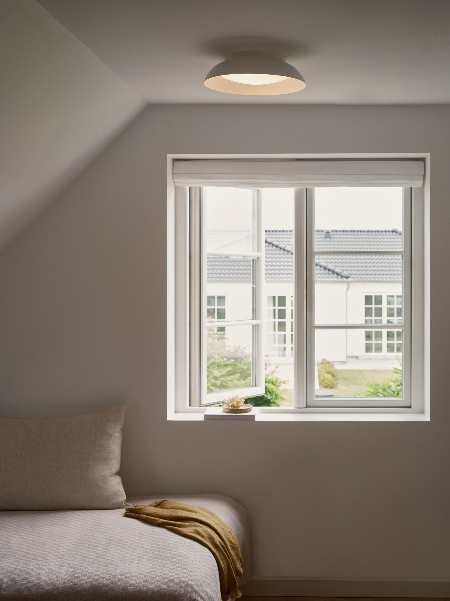 Nivora 38 - Ceiling light