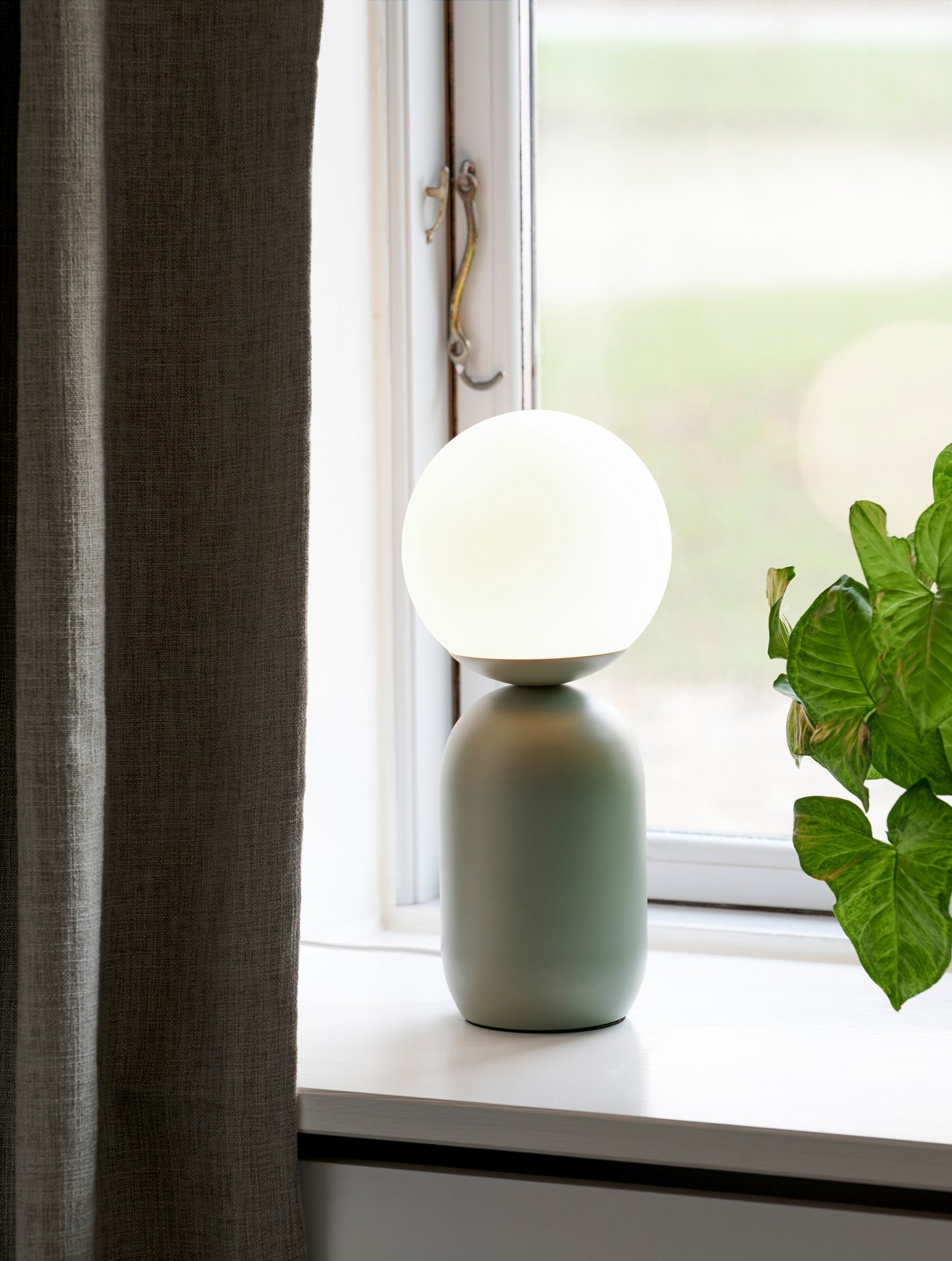 Notti - Table lamp