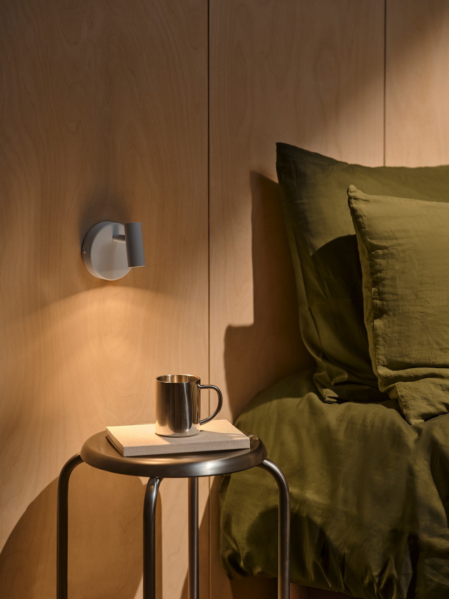 Omari Round - Wall light