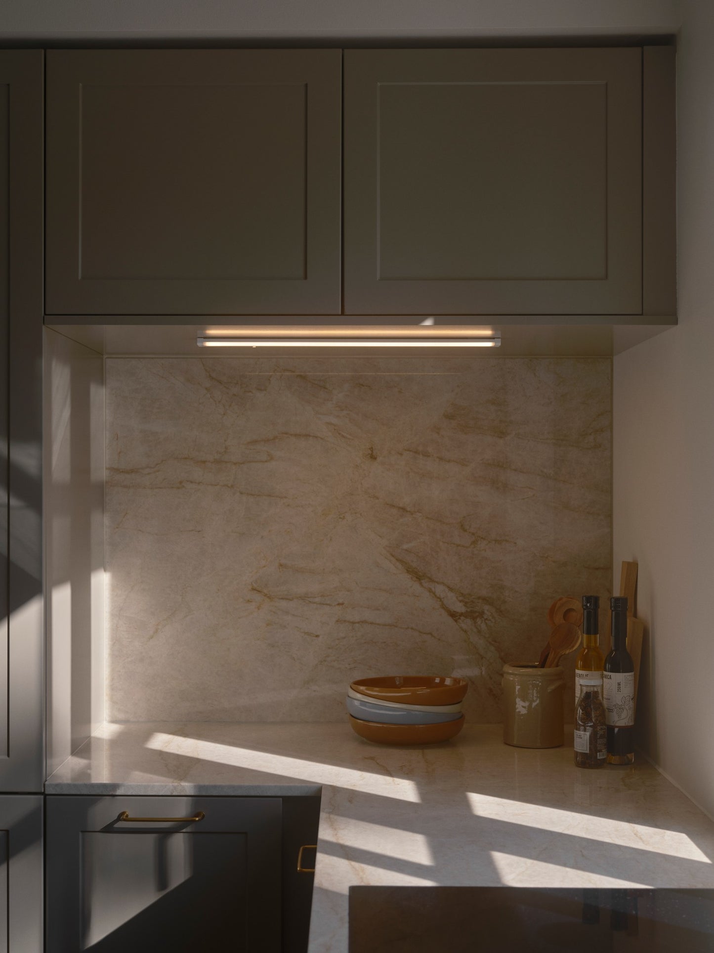 Preston 55 - Batten Light Fitting