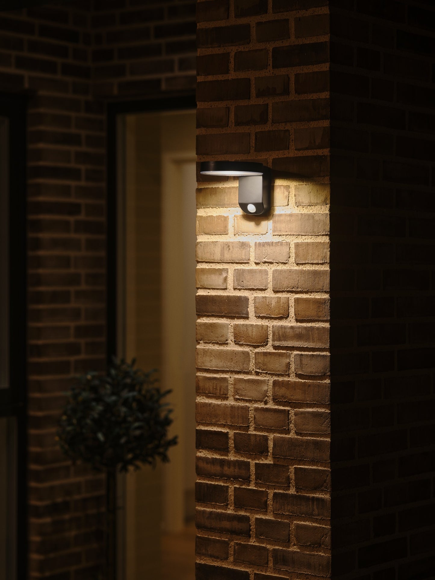 Rica Round Solar - Wall light