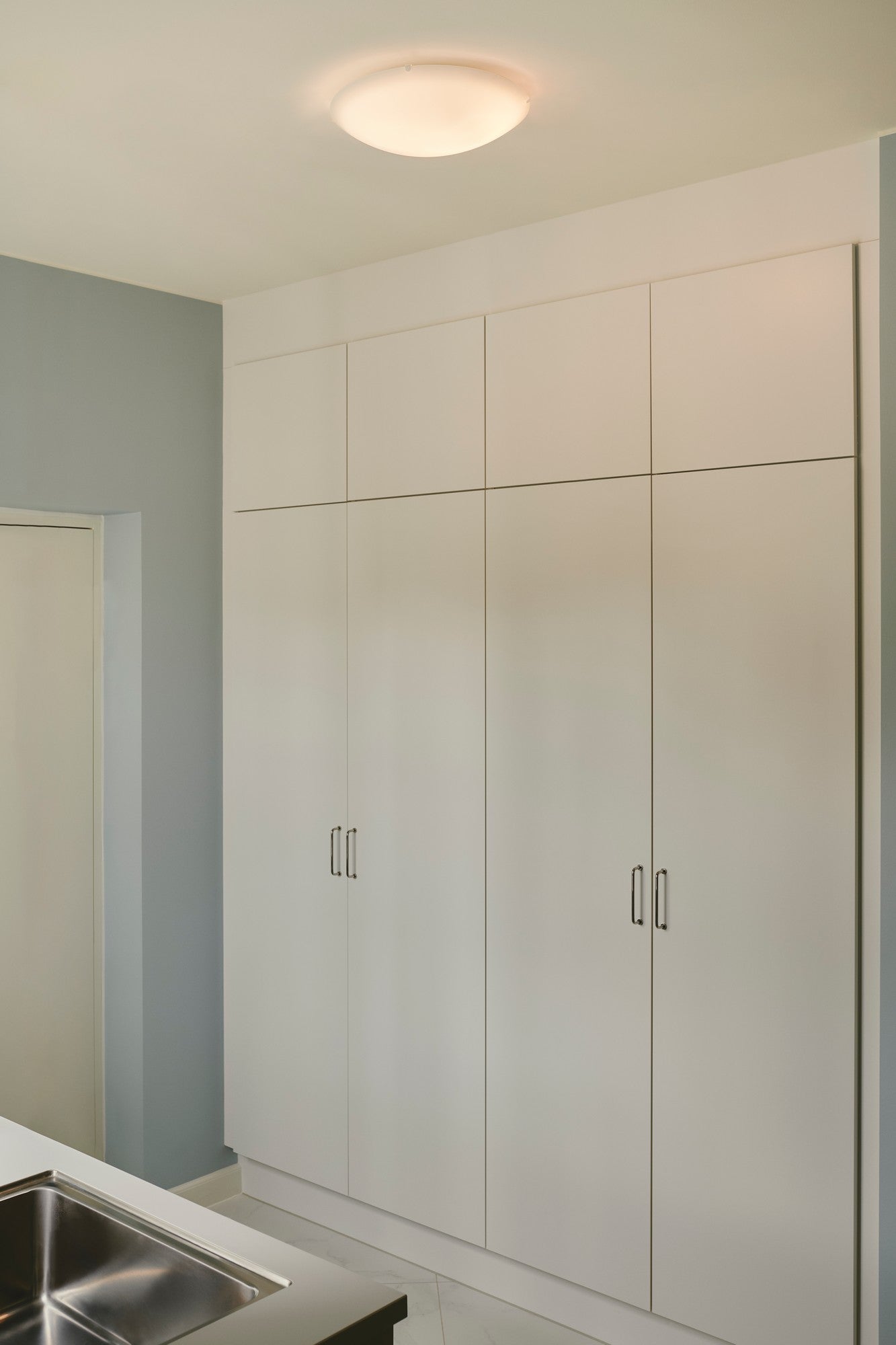Standard 38 - Ceiling light