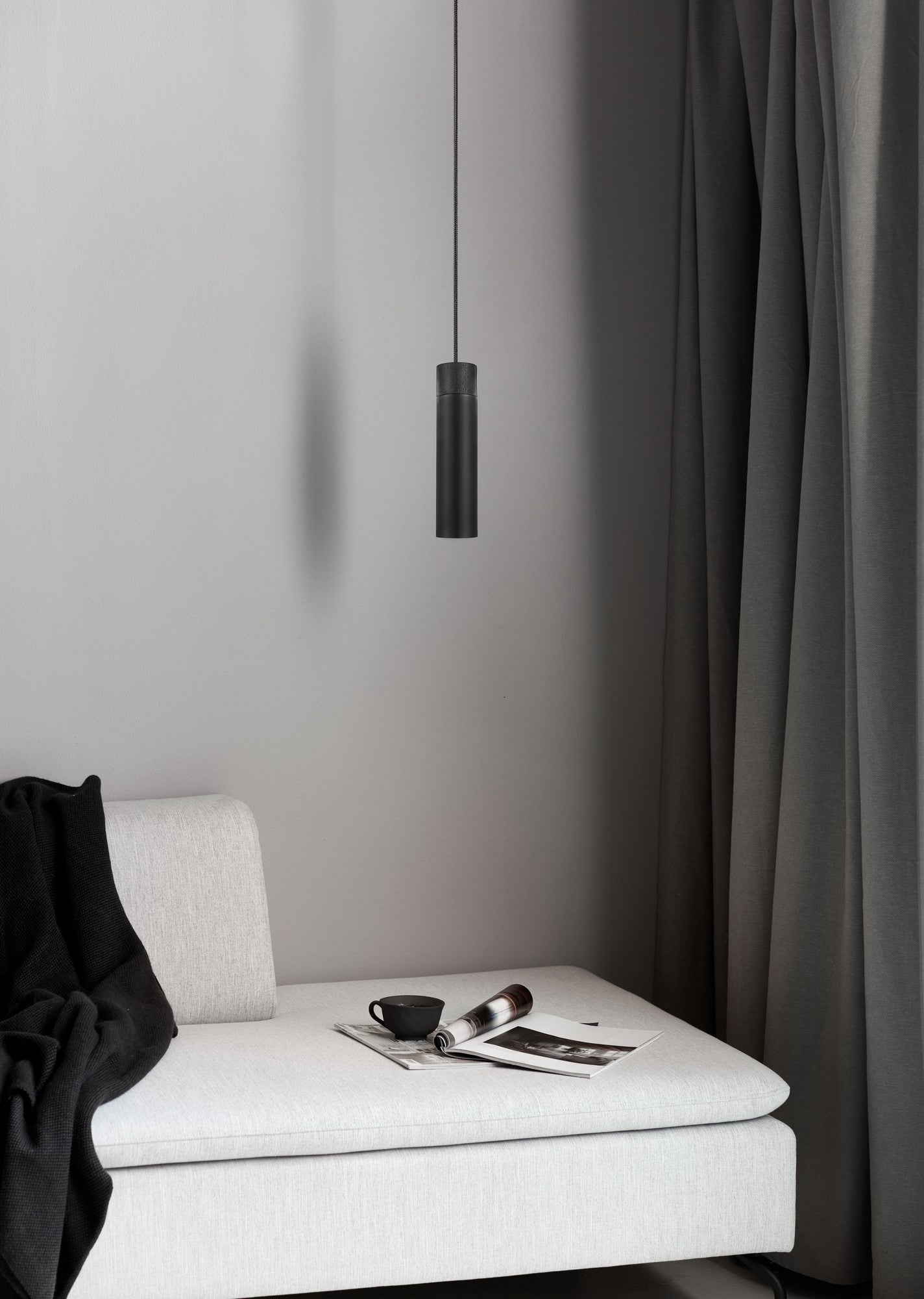 Tilo - Pendant