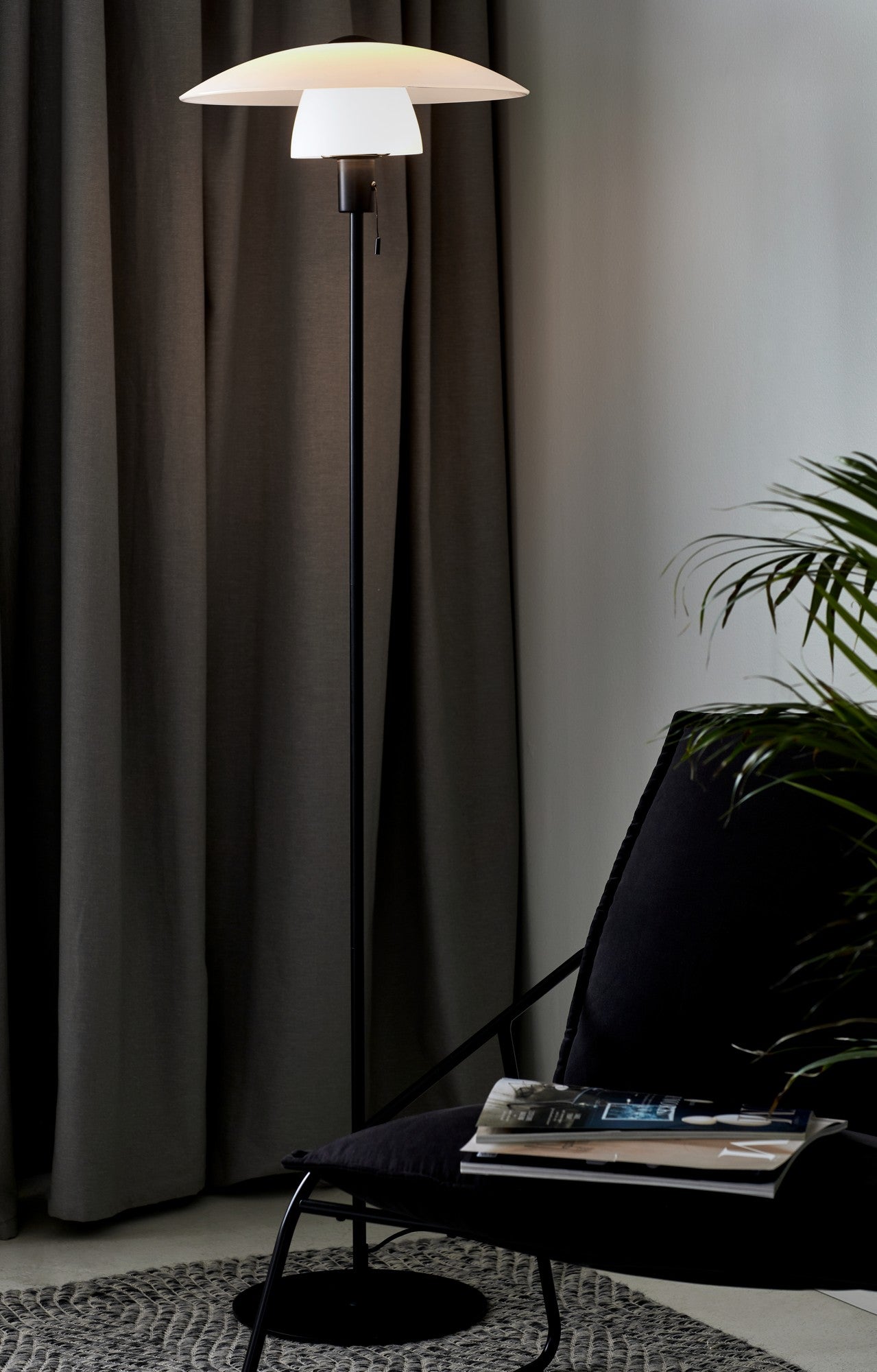 Verona - Floor lamp