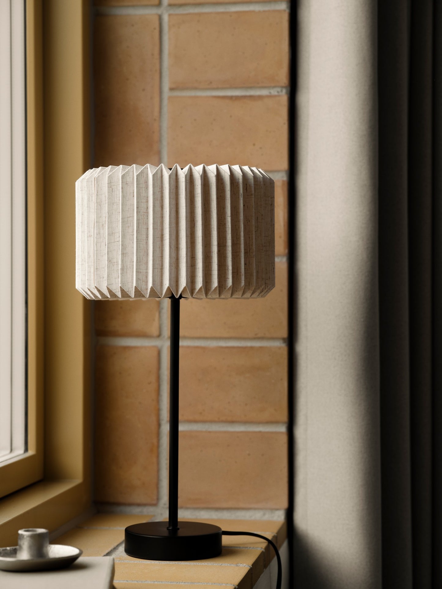 Vivienne - Table lamp